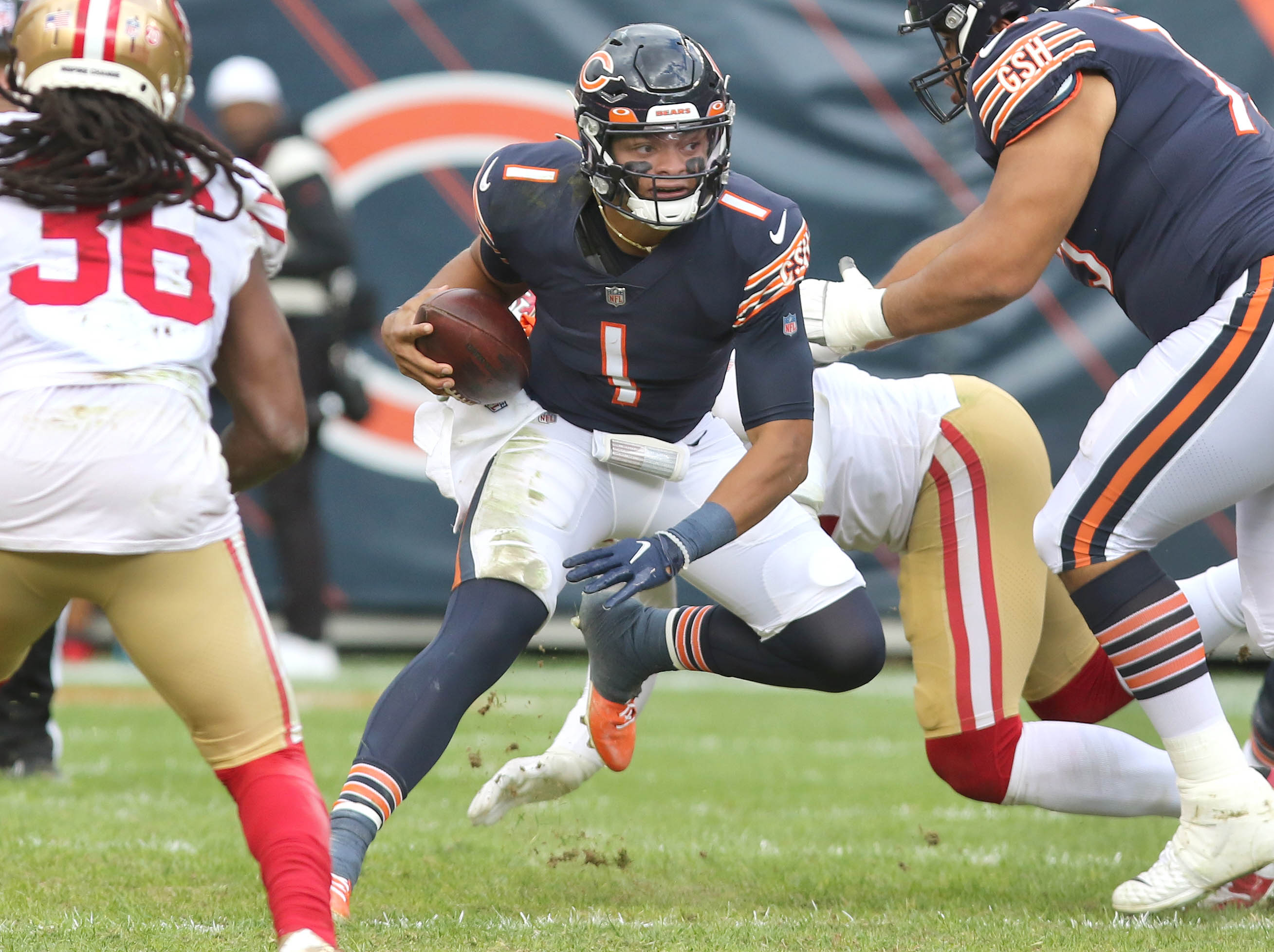 Looking ahead: Chicago Bears expected to start QB Andy Dalton against Lions  on Thanksgiving 