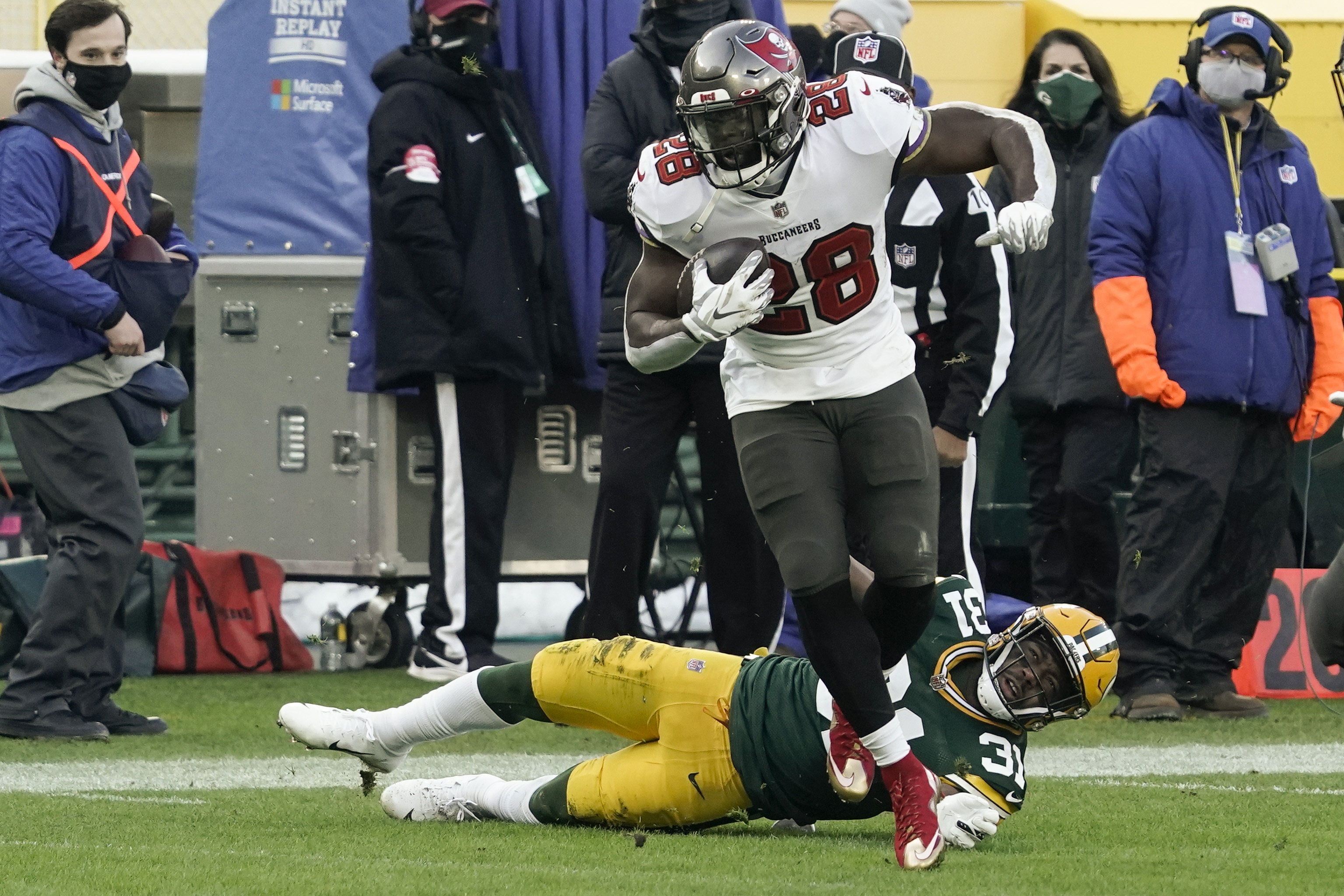 Leonard Fournette rushing yards prop, touchdown prop for Sunday's  Buccaneers vs. Atlanta Falcons game – Shaw Local