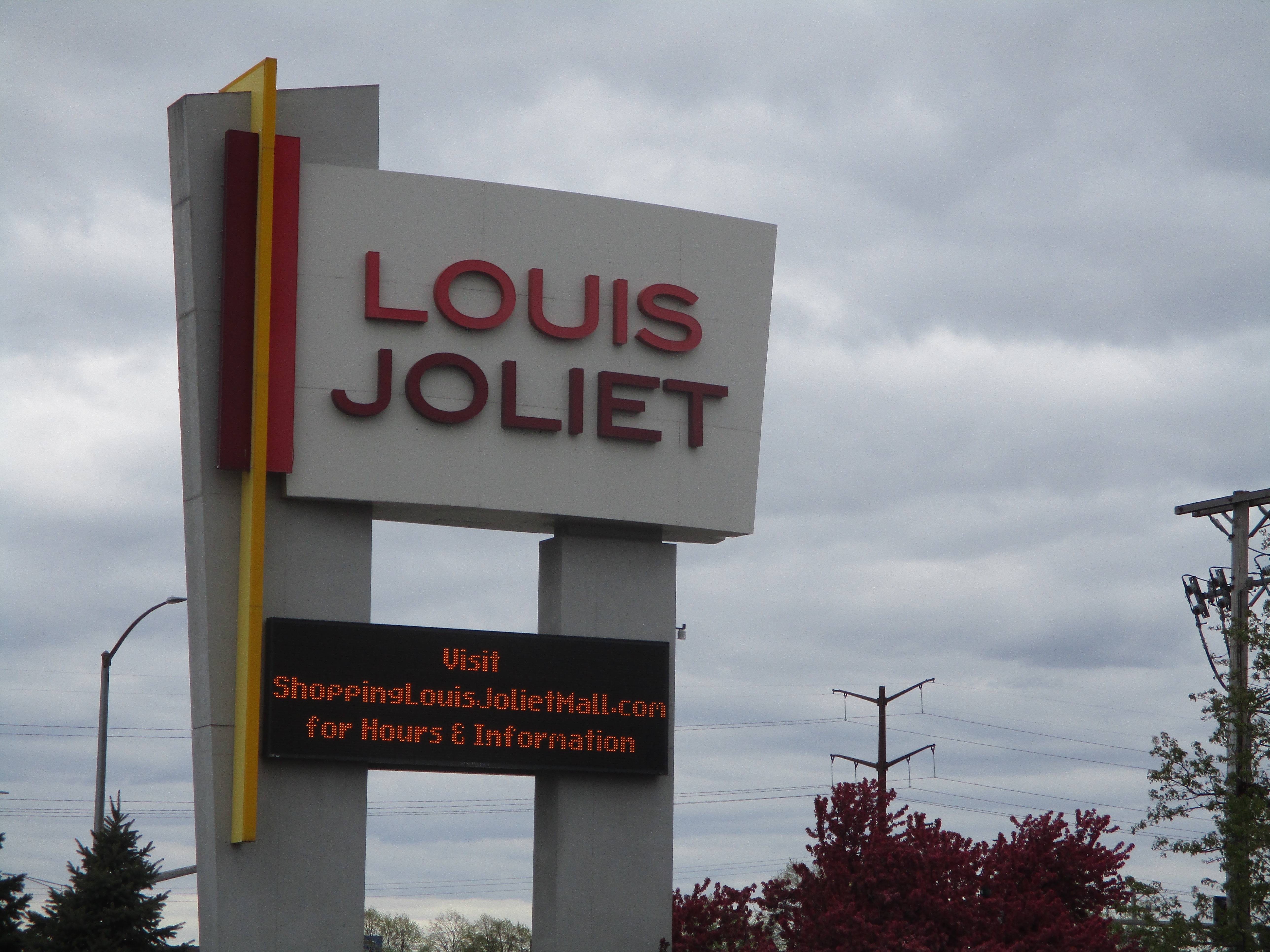 Louis Joliet Mall shopping plan