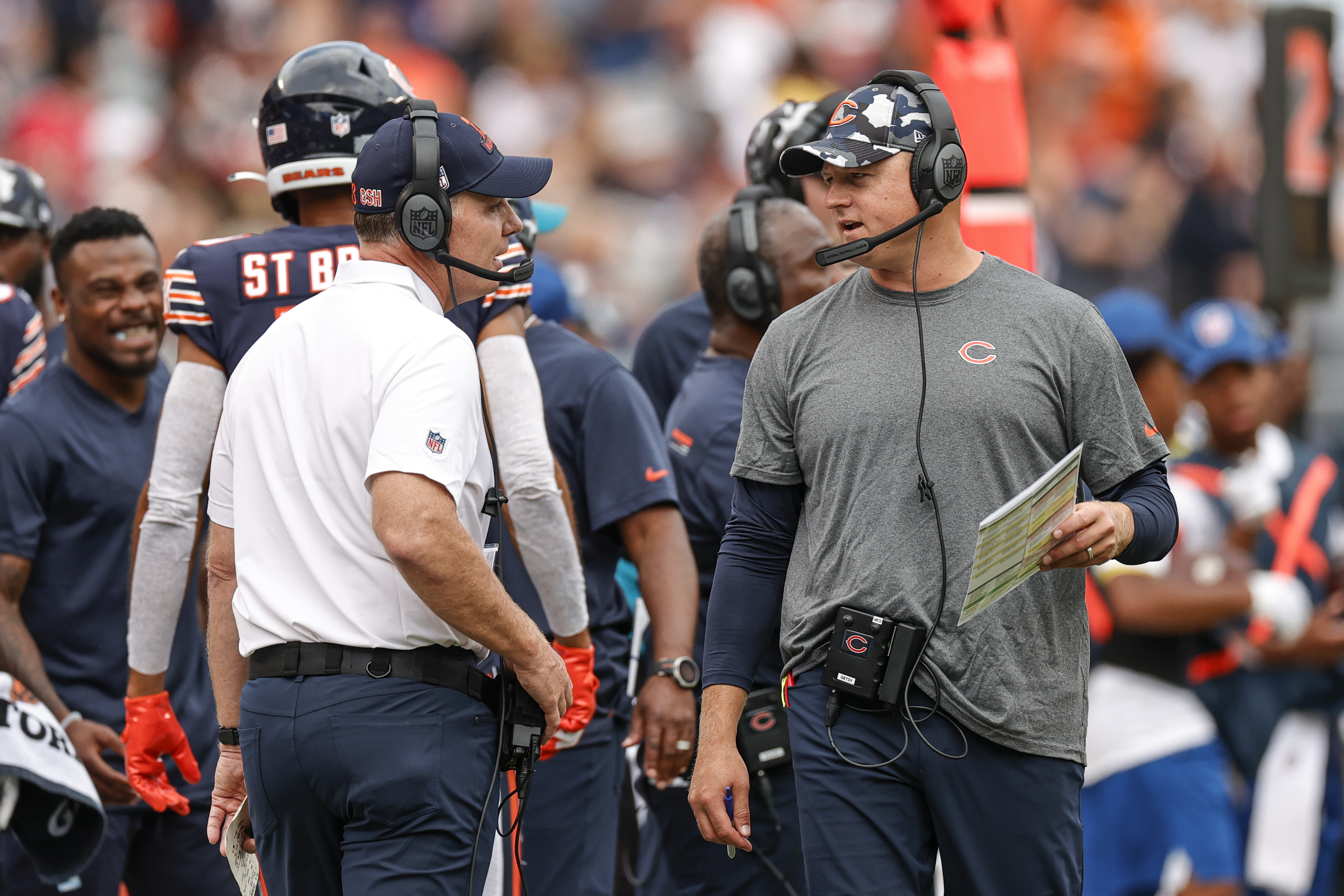 Sitting QB Justin Fields 'not realistic' to Bears offensive coordinator  Luke G  - Chicago Sun-Times