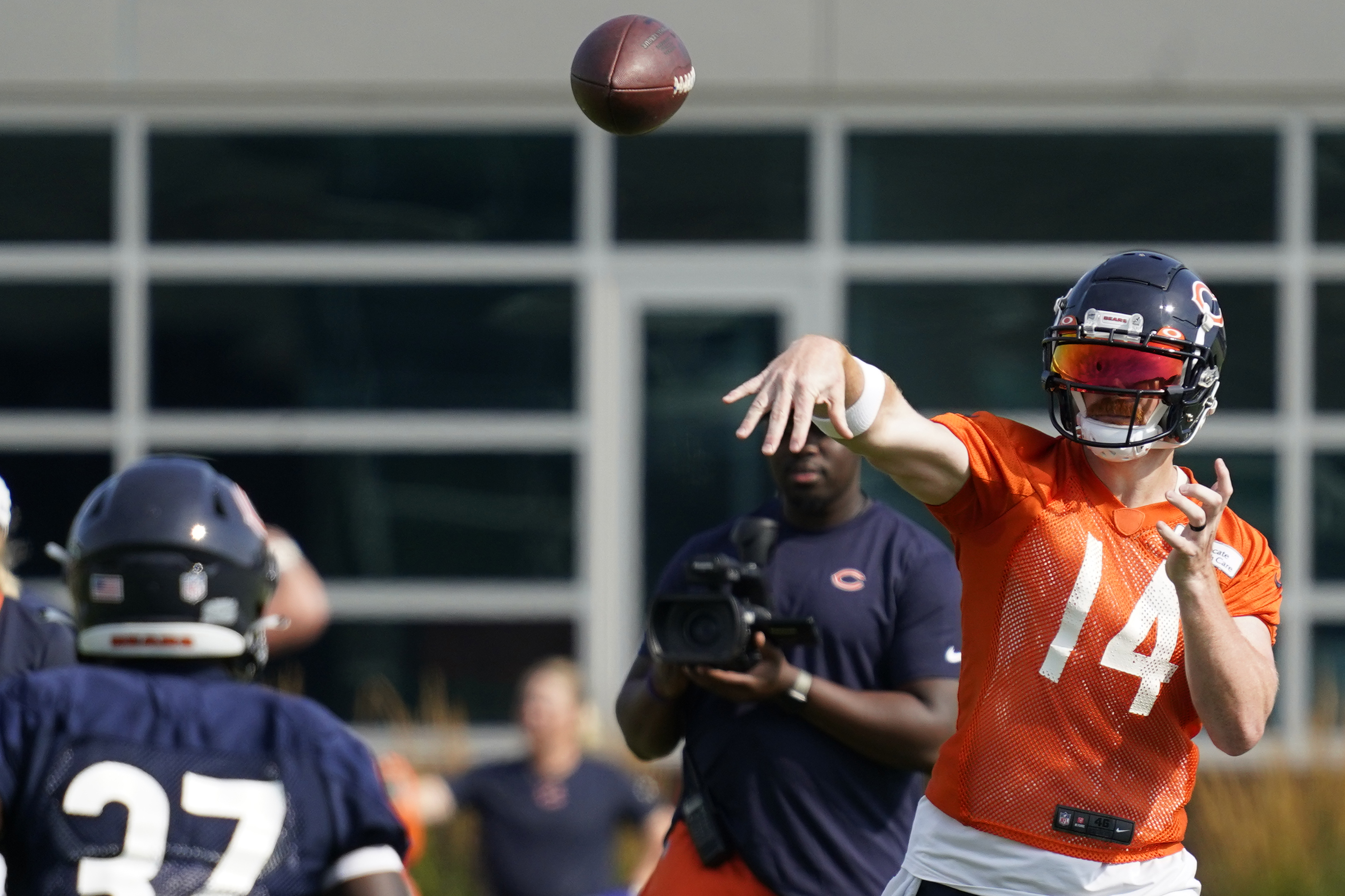 Right now it's my time': Chicago Bears' Dalton not concerned with Fields  hype