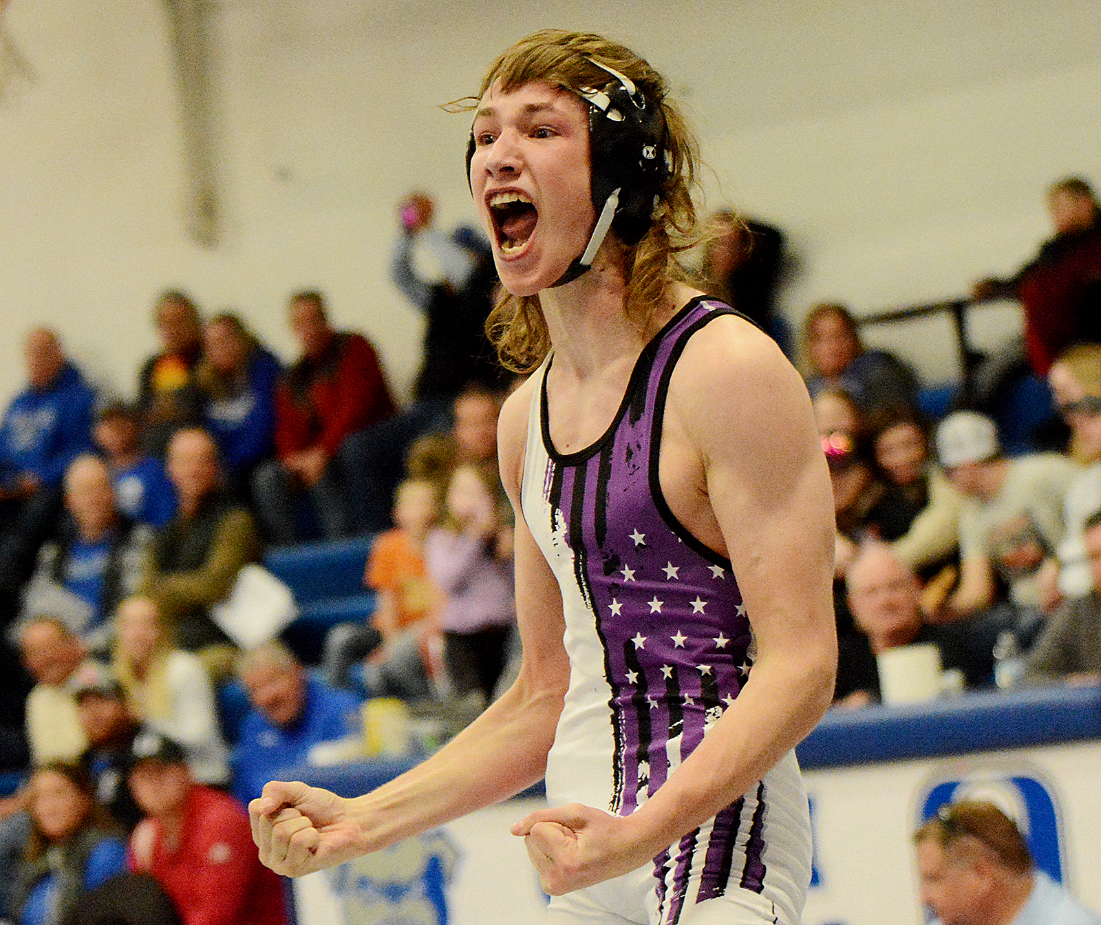 Eight area wrestlers advance to Class 1A districts – Newton Daily News