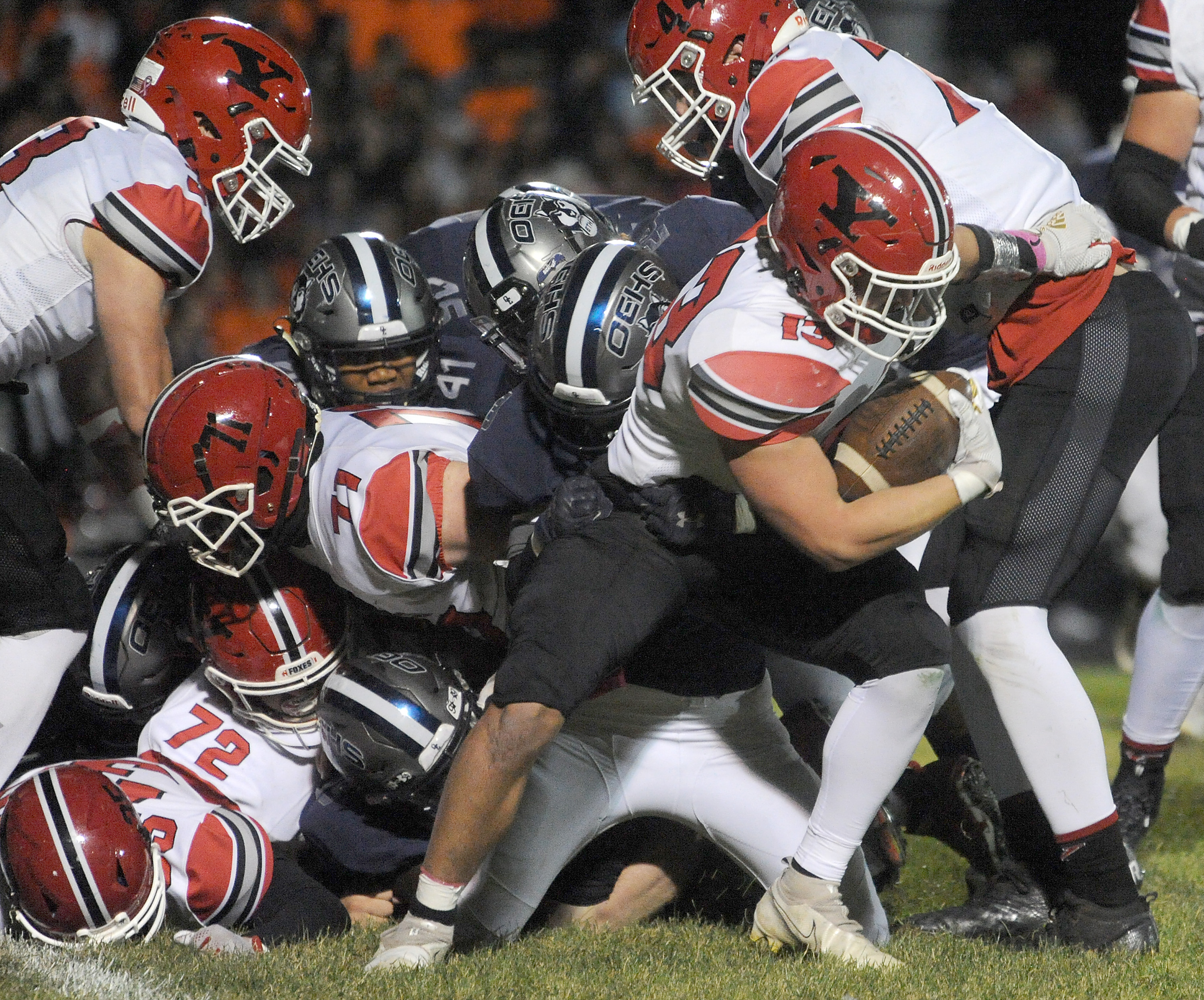 8th Grade Tackle Game - Raiders vs. Palatine panthers — Bartlett Raiders