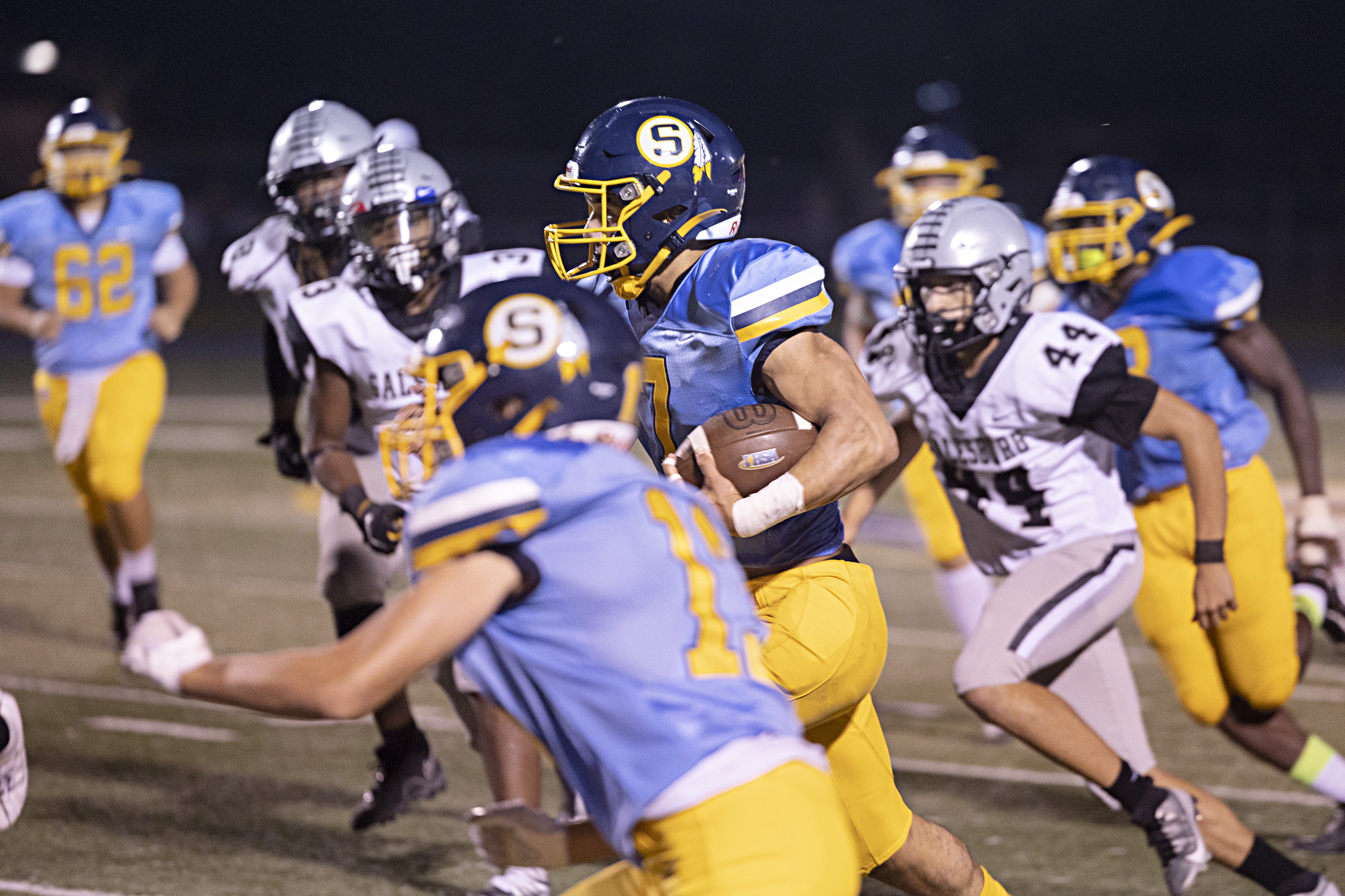 Thursday night football: Grayslake North Knights are the only local football  team playing today - Aug. 31