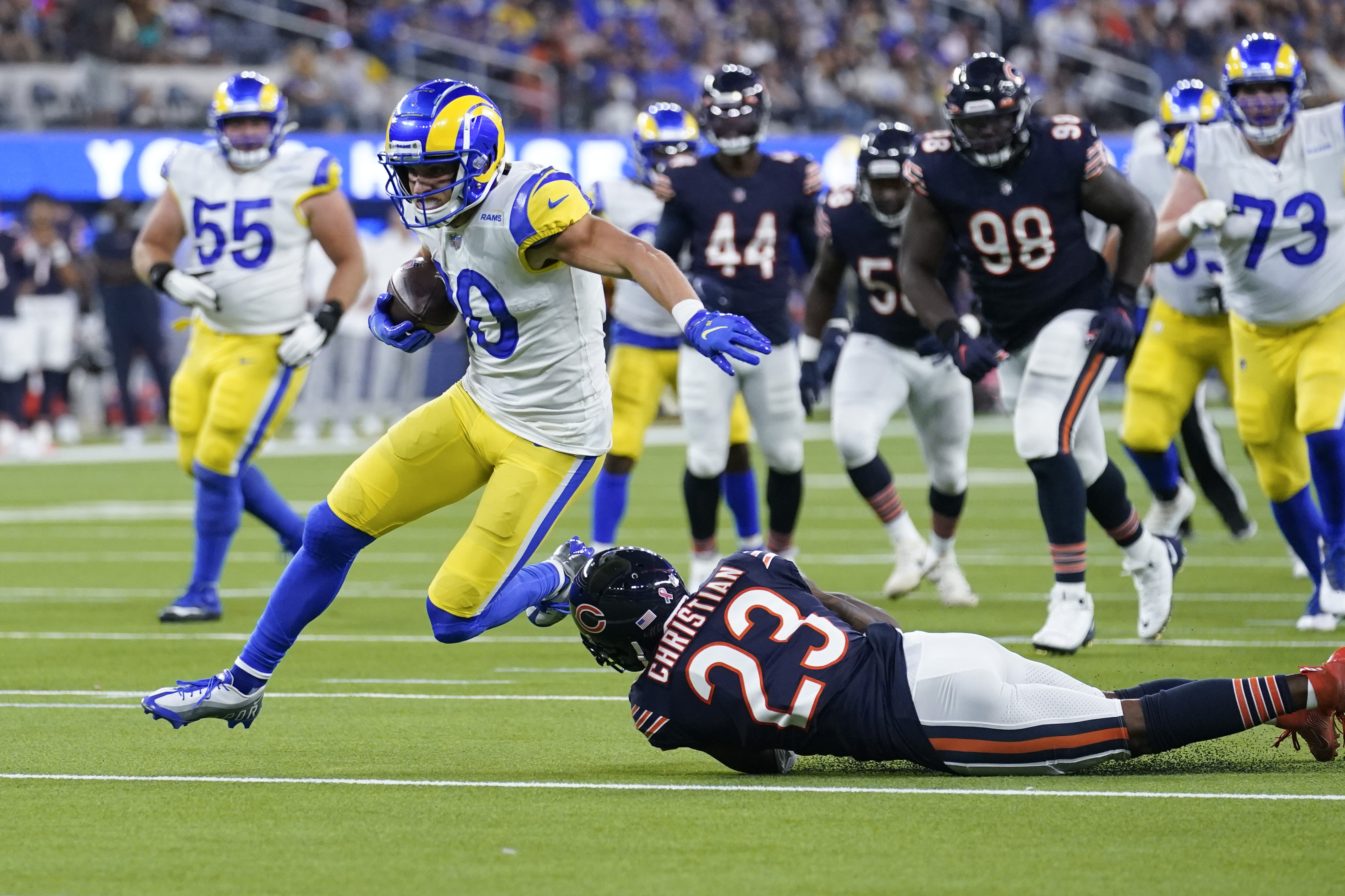 Bears open season on 'Sunday Night Football' vs. Rams at SoFi Stadium