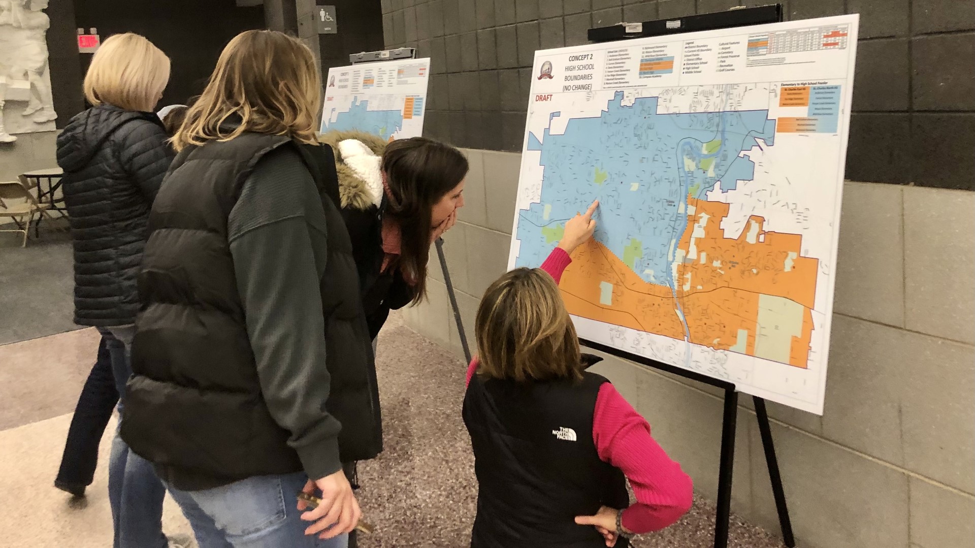 St. Charles District 303 presents options for new school boundaries – Shaw  Local