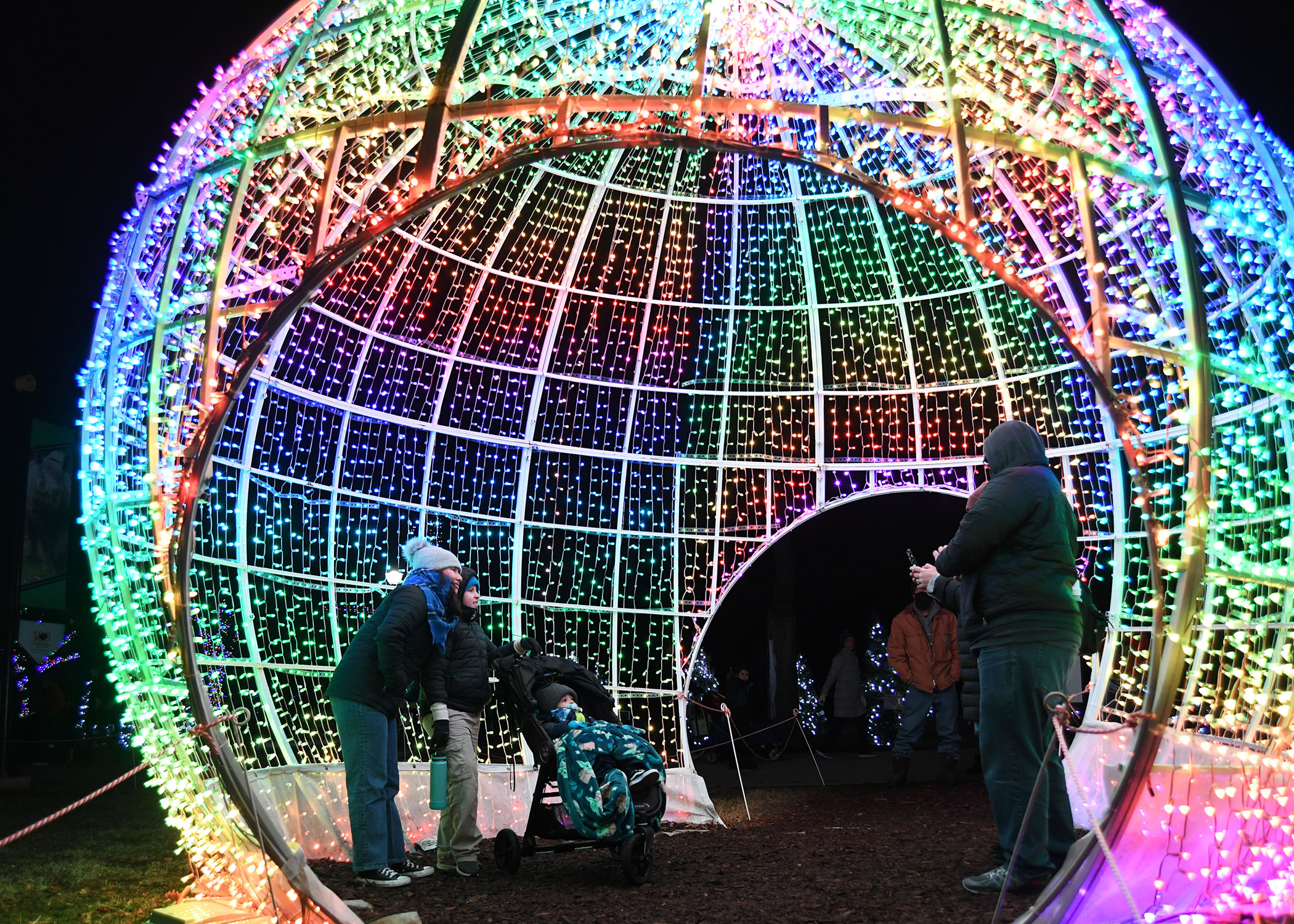 Discover Holiday Magic along Route 66 at Brookfield Zoo The