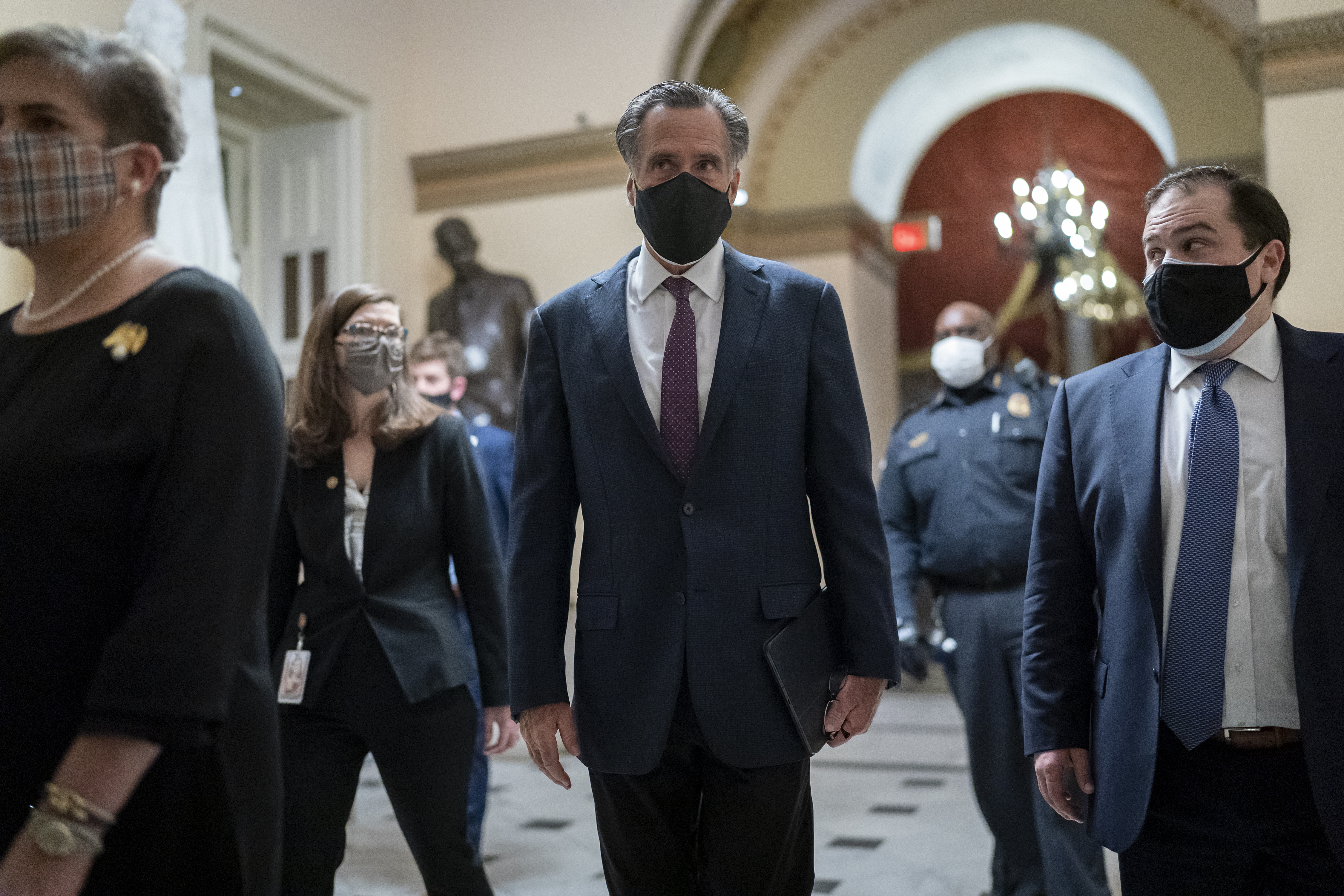 sltrib.com - Mitt Romney's full day: Speaks out on impeachment, Russia sanctions, weak cybersecurity