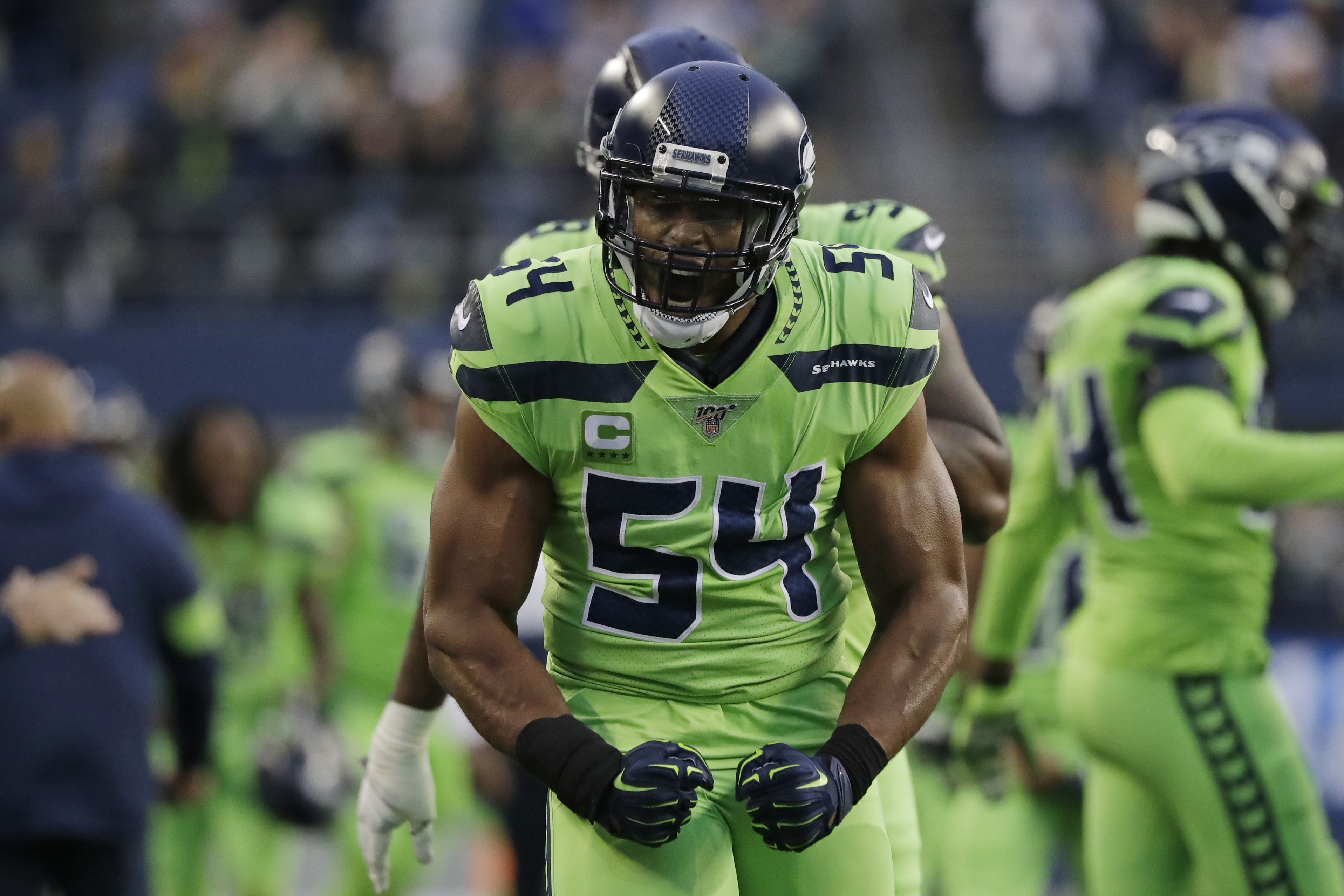 Seahawks LB Bobby Wagner Visits JBLM, Article