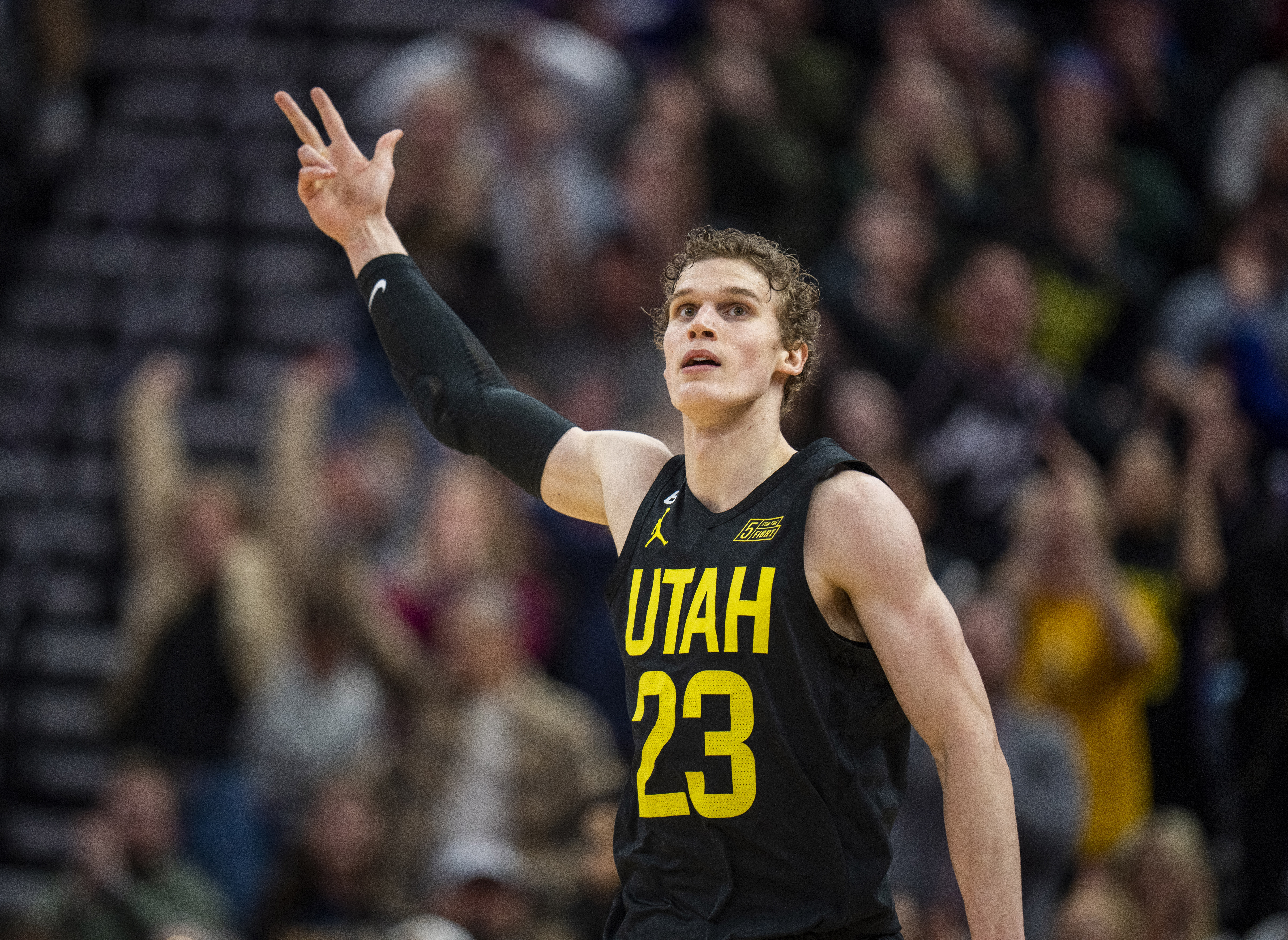 A fresh start: Lauri Markkanen and the new Utah Jazz / News 