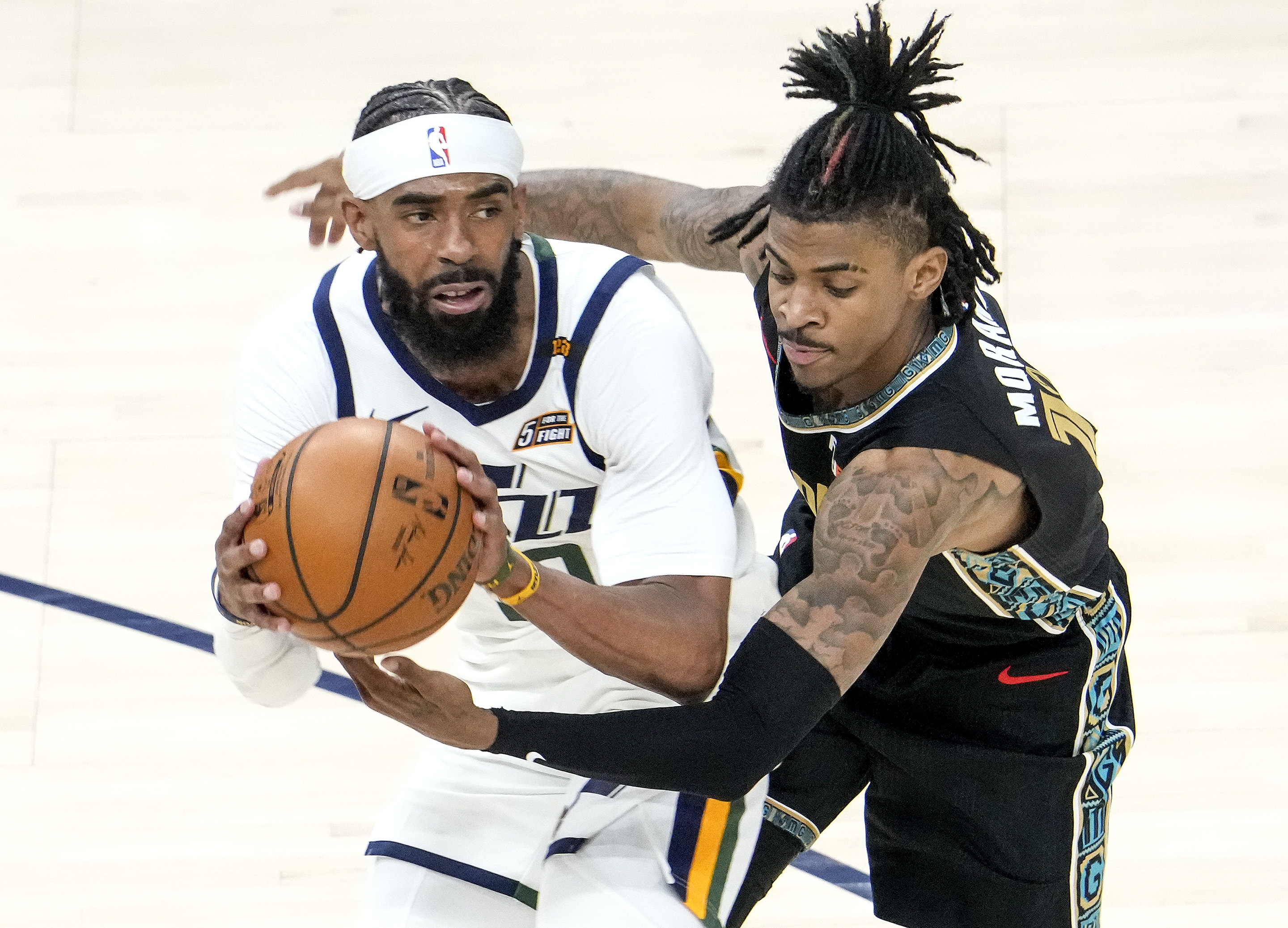 Ja Morant's mom declines courtside invitation from Jazz to Game 5 in Utah