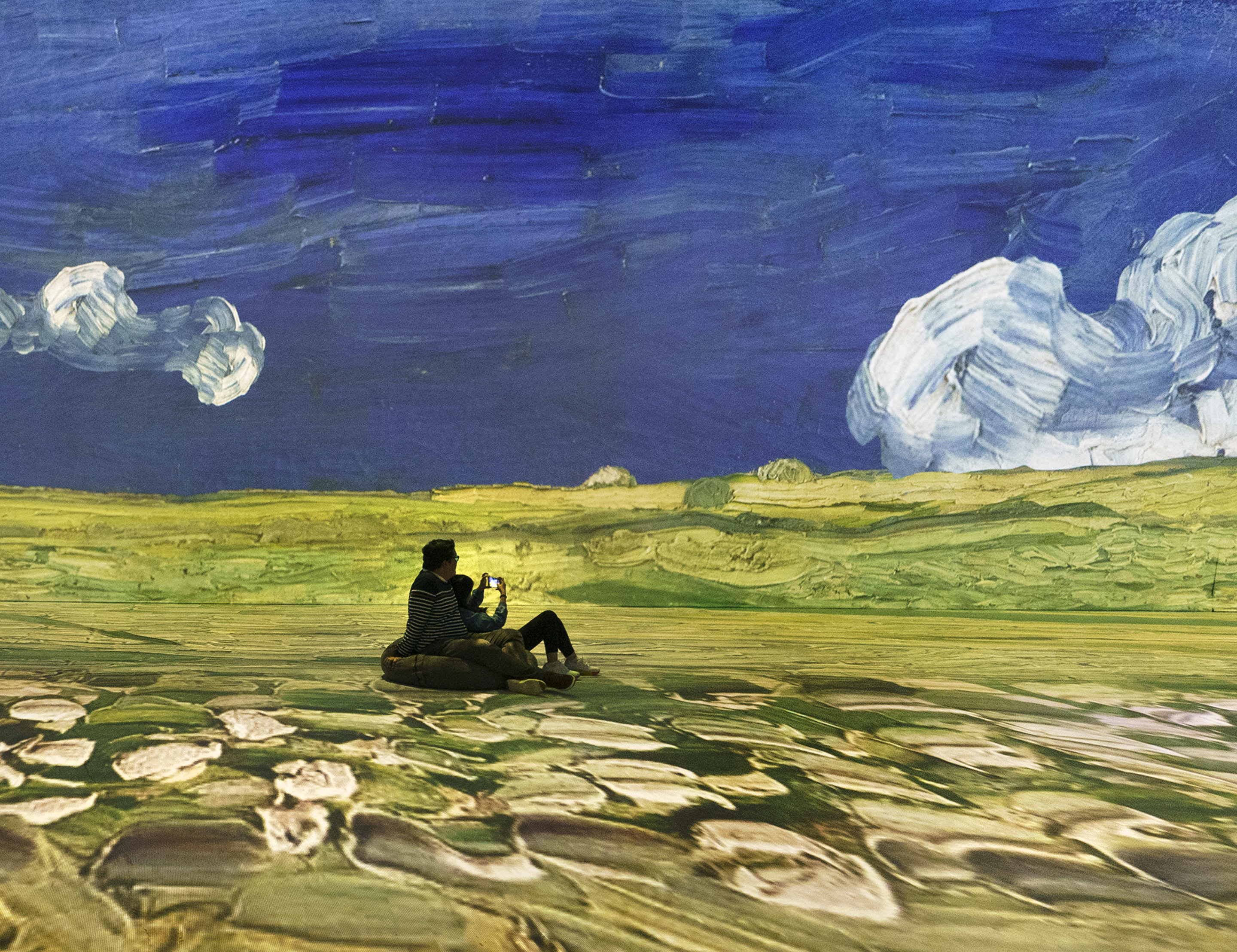 You've never seen Van Gogh like this