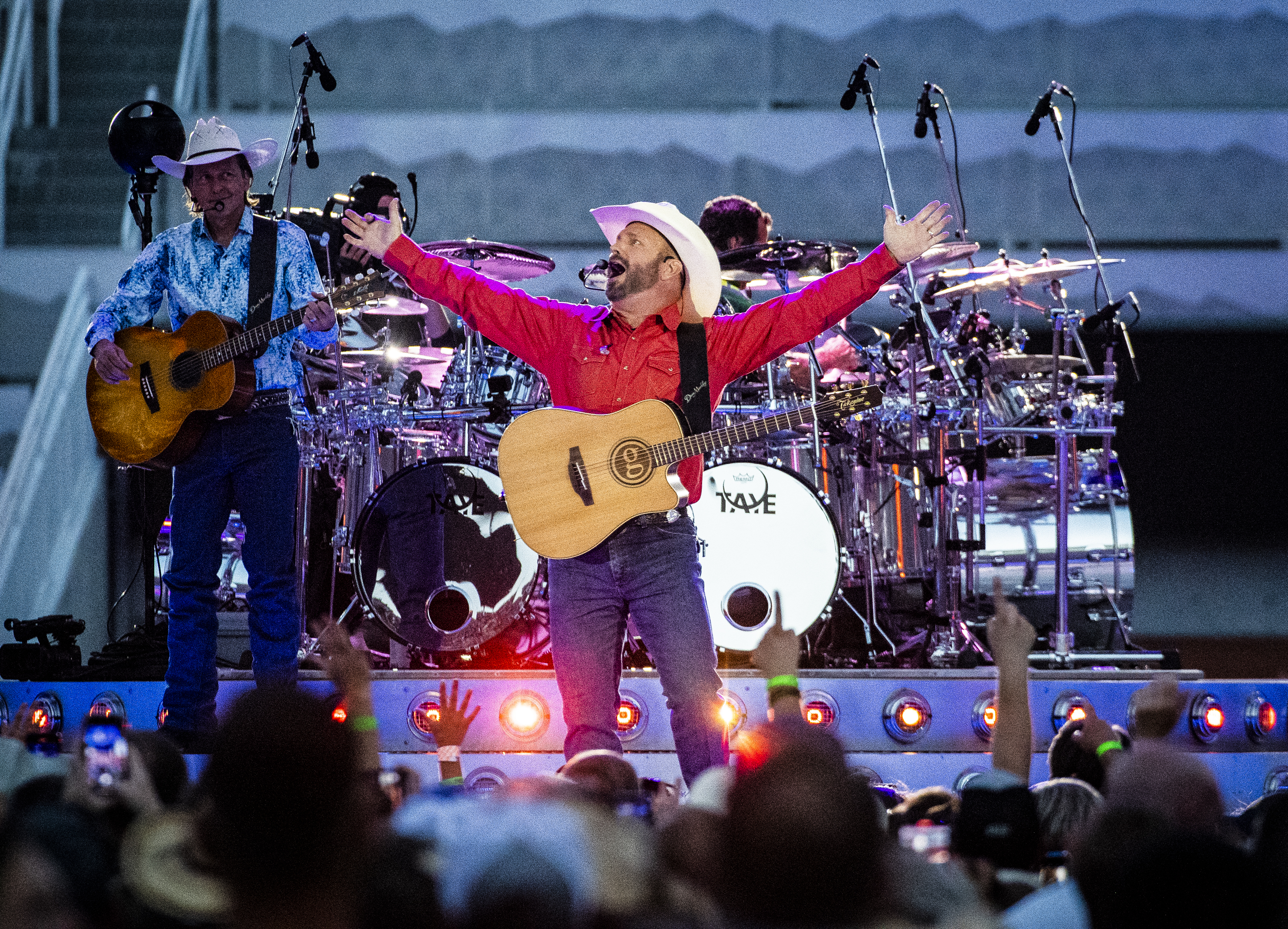 See photos of Garth Brooks' return to Salt Lake City