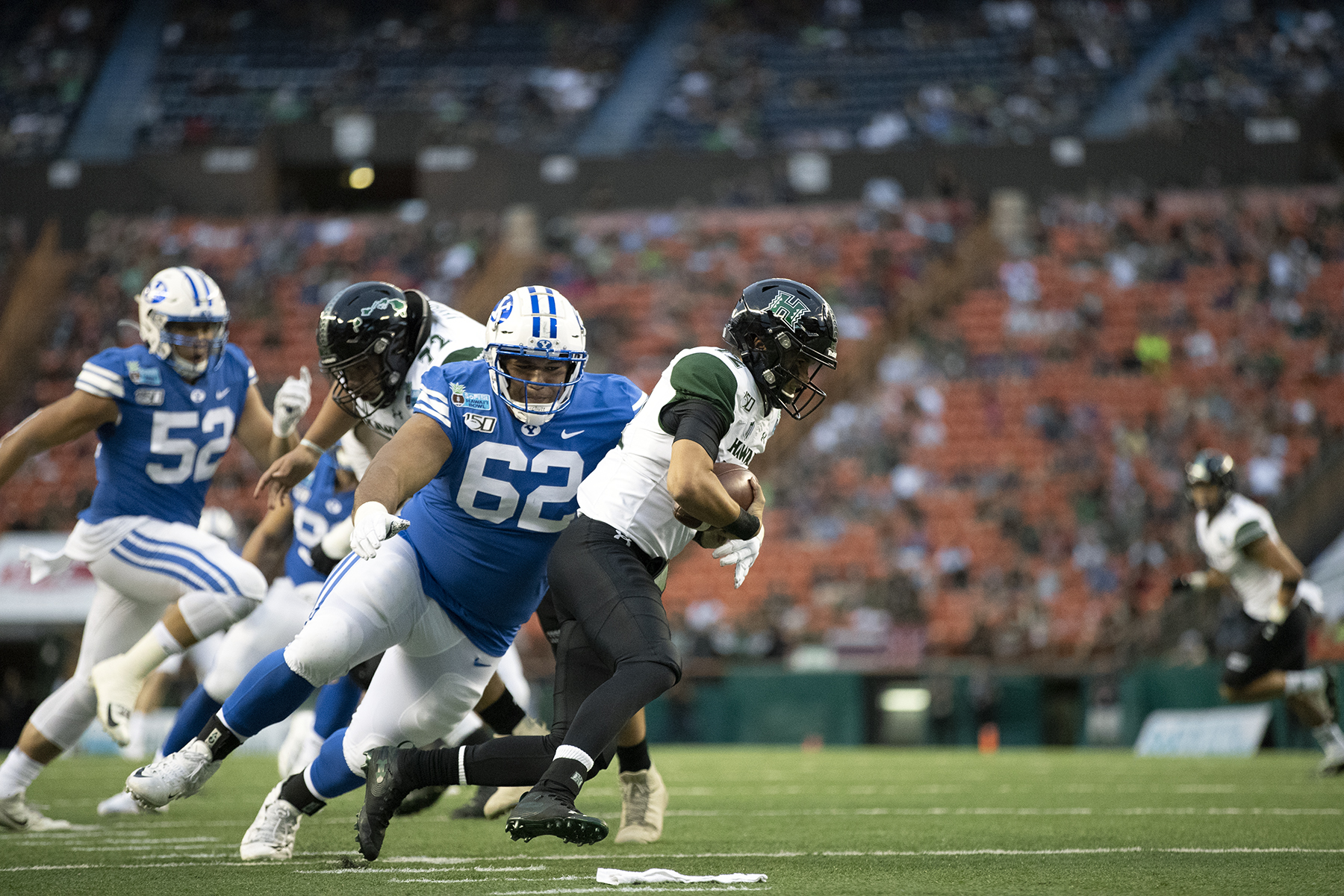 Sione Takitaki Takes Draft Phone Call While Using Restroom