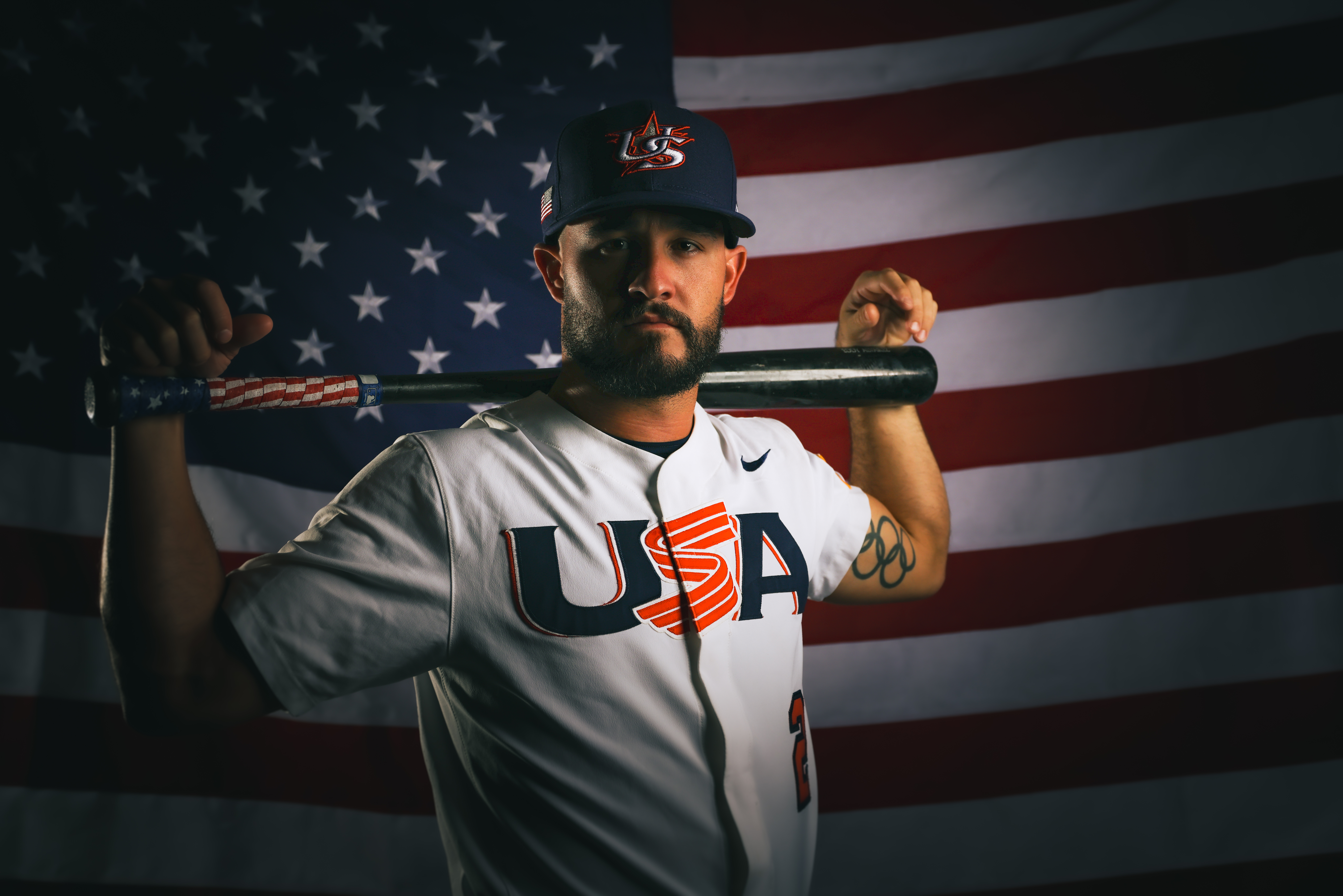Team Usa Flag Bearer Eddy Alvarez Returns To The Olympics This Time In Baseball Looking For Redemption