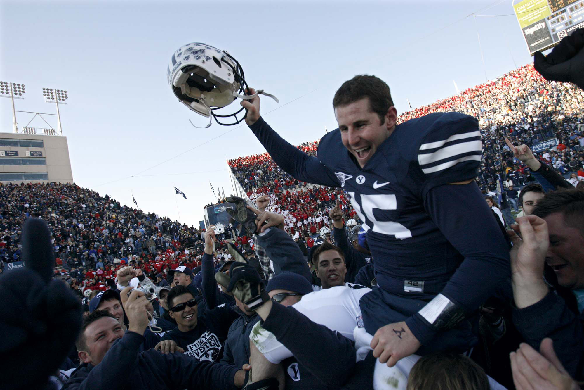 I am out here playing for you': BYU's Tyler Allgeier and his #F***Cancer  cleats - The Athletic