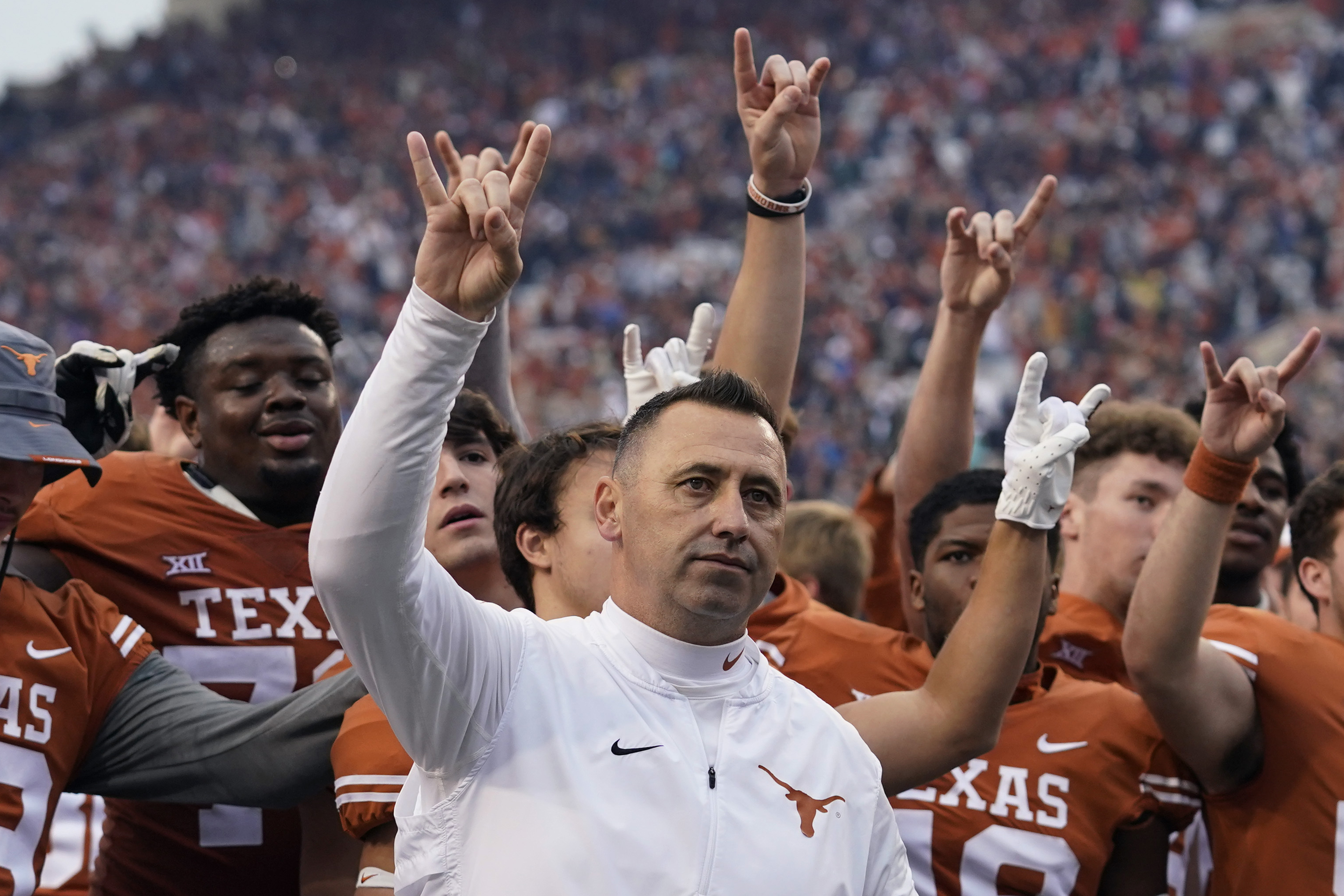 Texas Tech's Joey McGuire responds to BYU's Tyler Batty, saying players  never spit on Batty