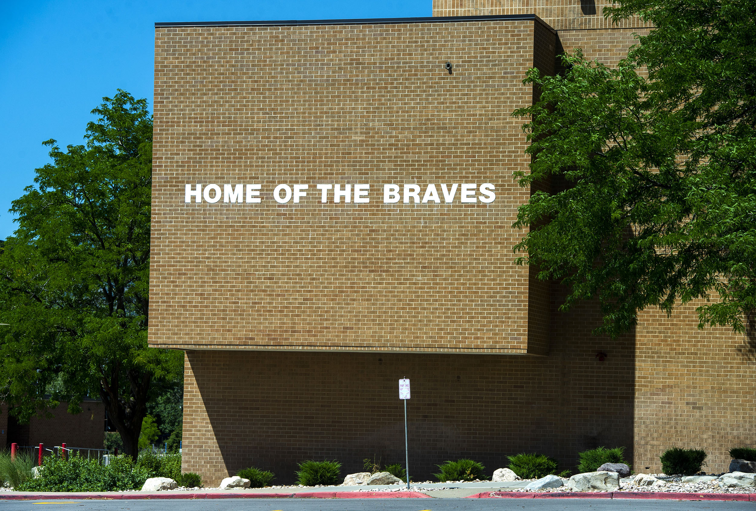 Native American mascot ban: Bethel High School Braves now Bison