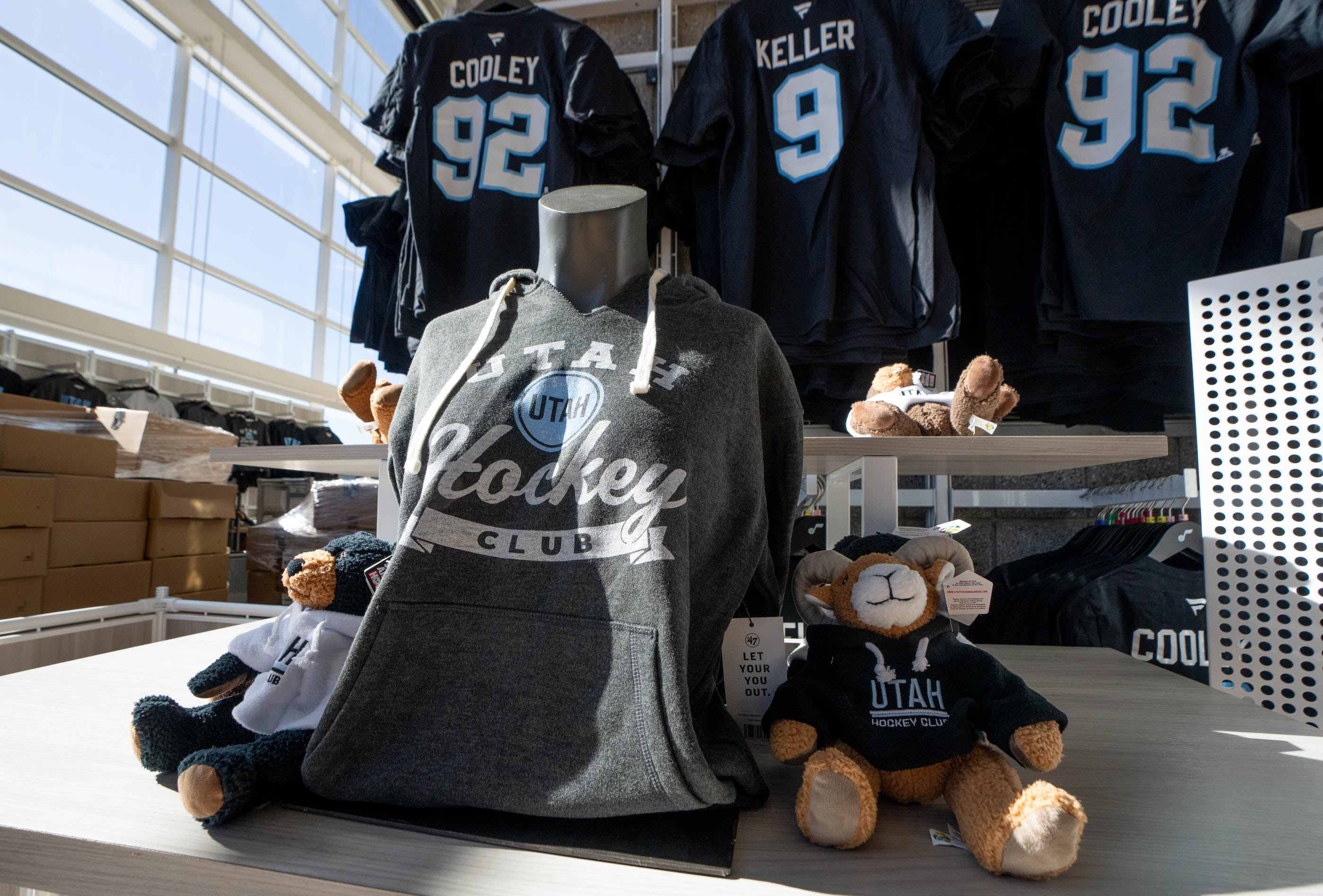Utah Hockey Club makes history with record-setting jersey sales