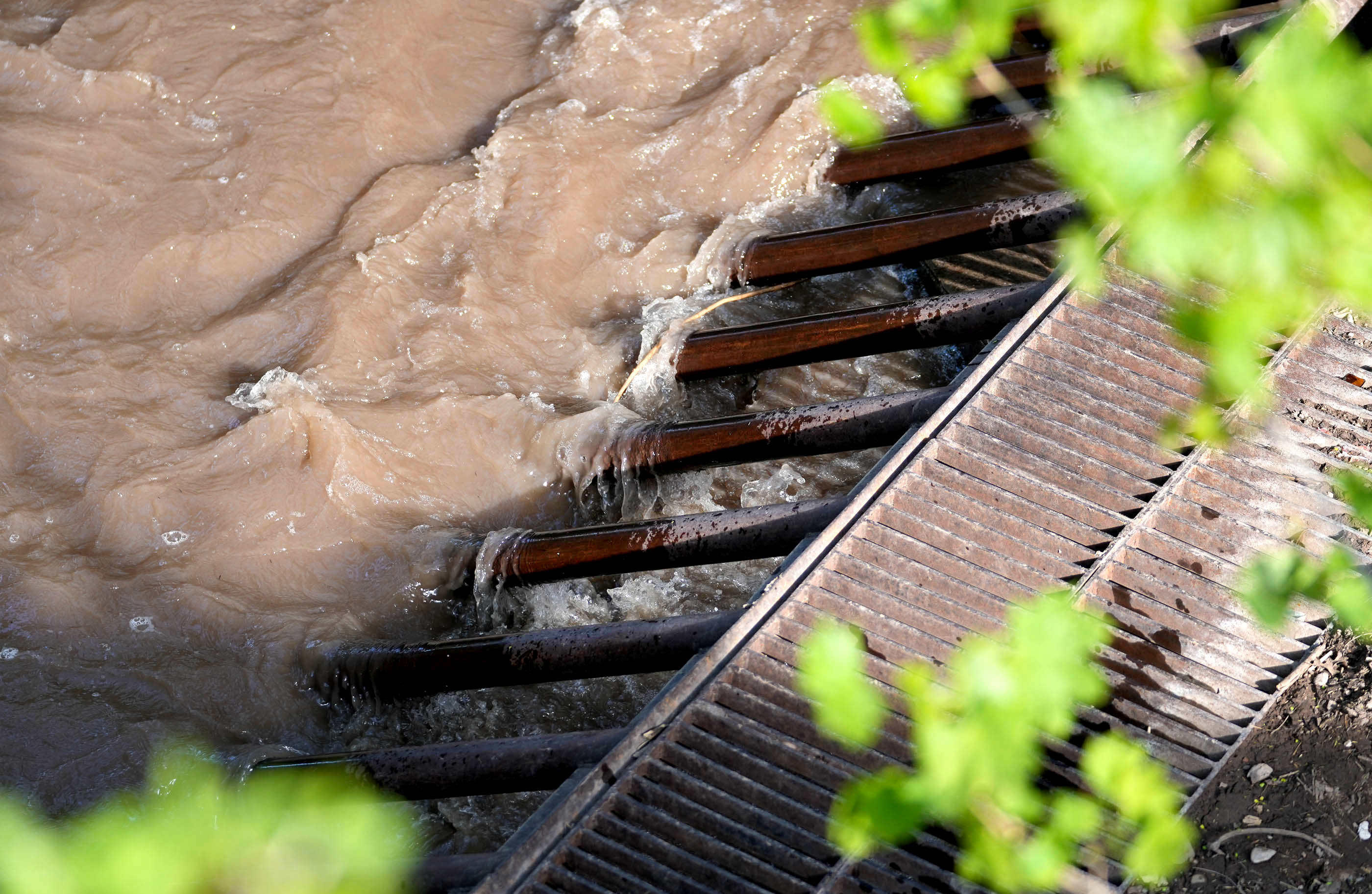 SLC crews work 24 7 to keep streams clear of debris prevent flooding