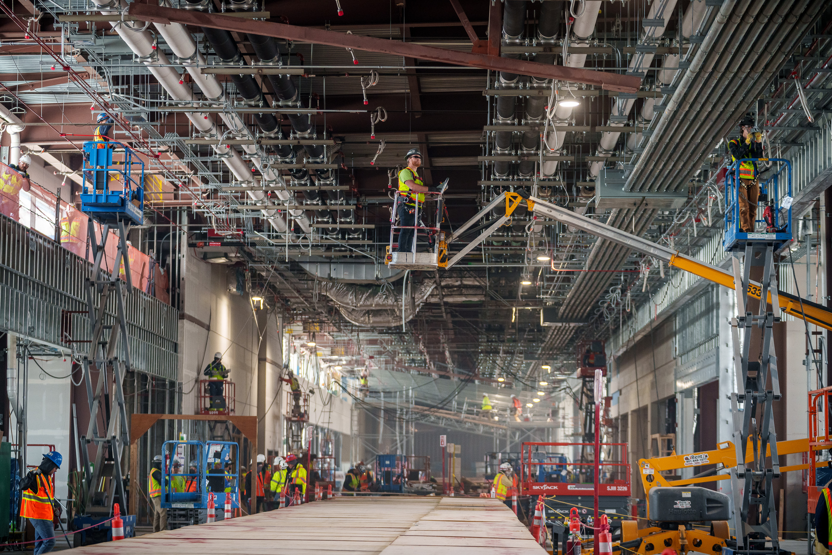 What new restaurants and shops are coming to Salt Lake City s airport