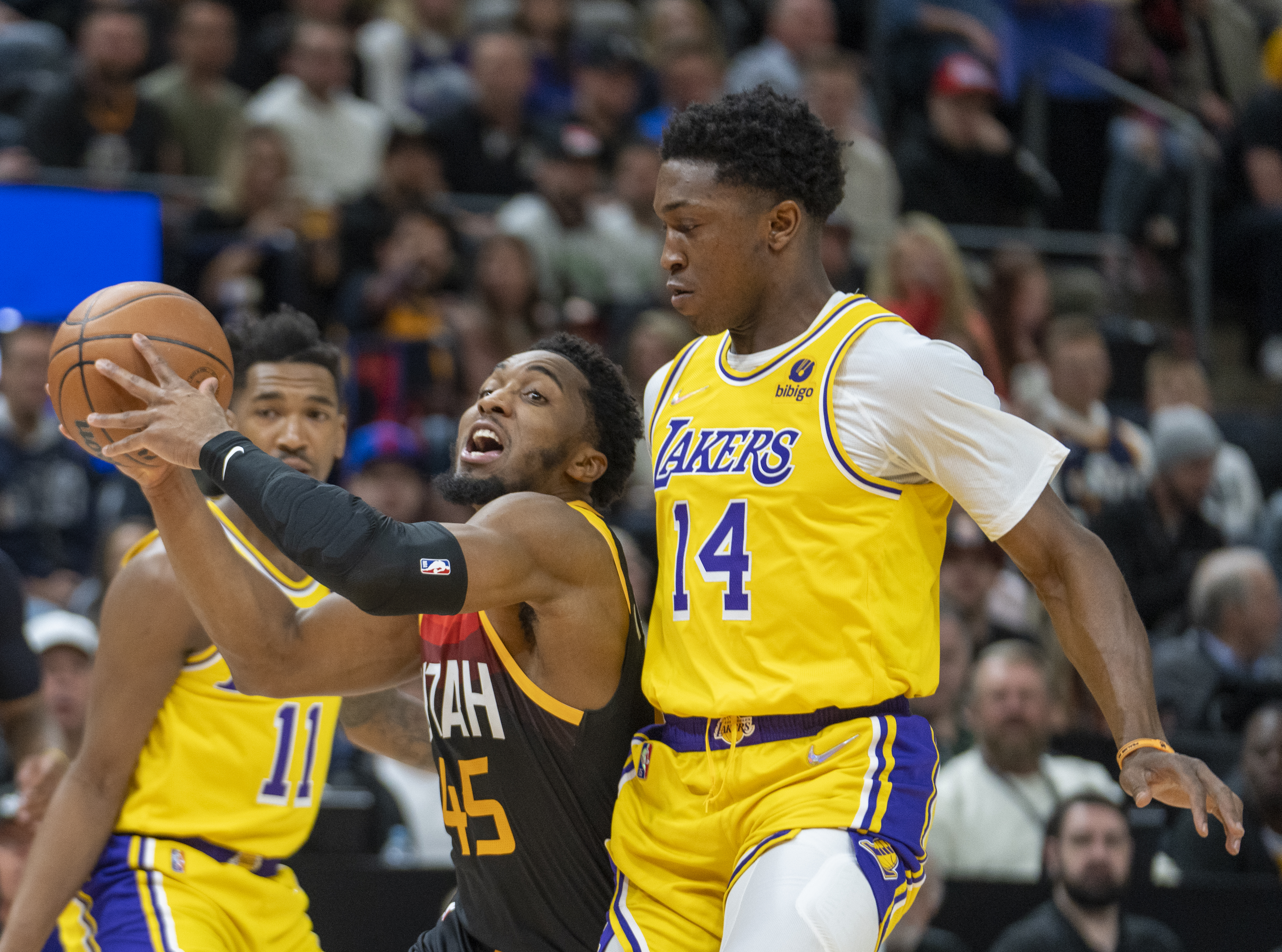Lakers finalizing deal to acquire Patrick Beverley from Utah Jazz