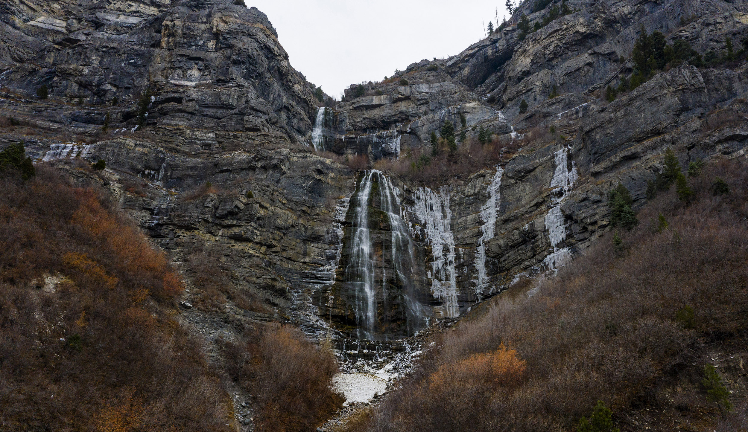 The Fate Of Bridal Veil Falls At A Crossroads Preserved As Public Space Or Sold Off To A Developer
