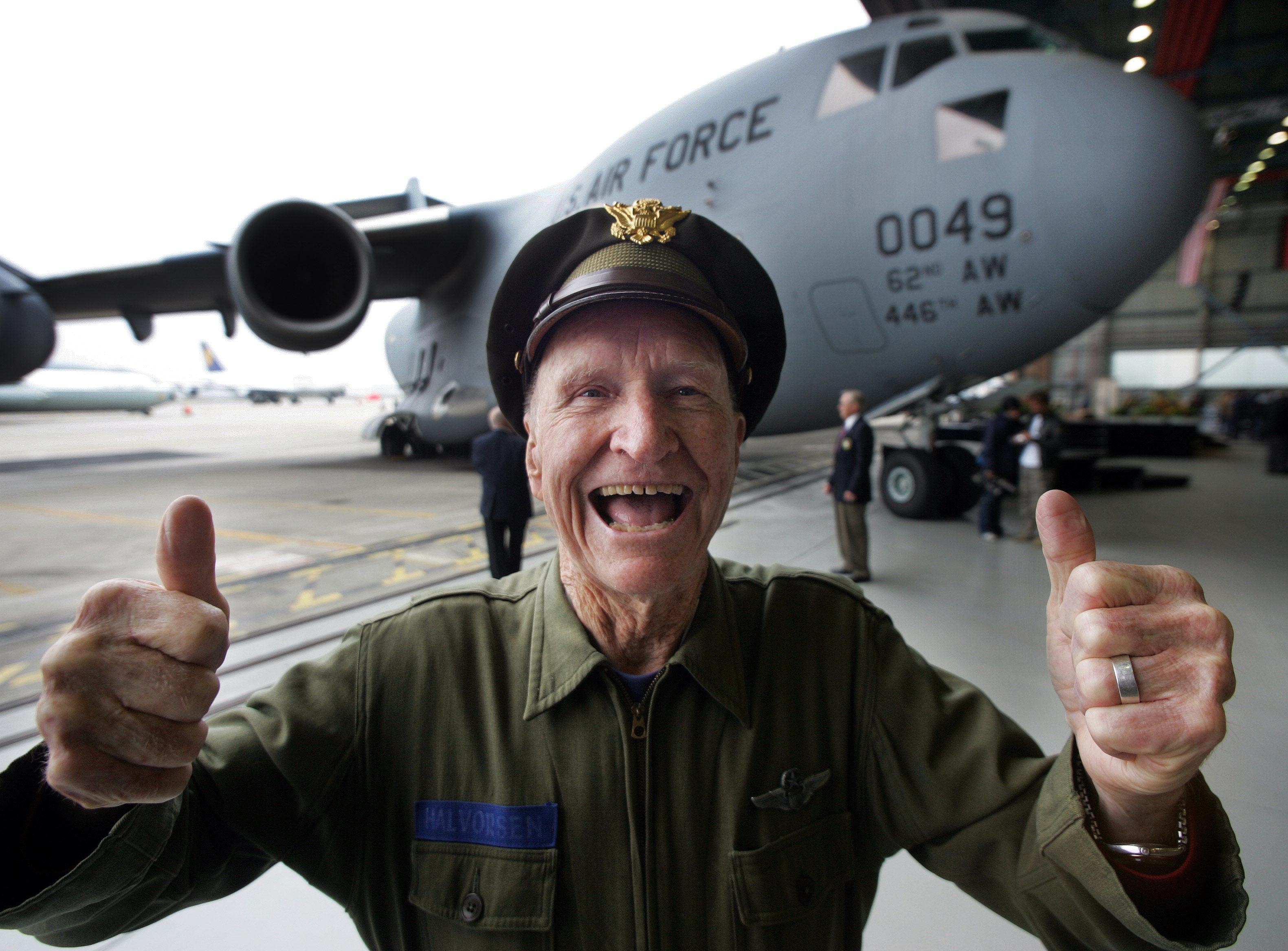 Candy Bomber Water Bottle - The Candy Bomber: Gail S. Halvorsen Aviation  Education Foundation