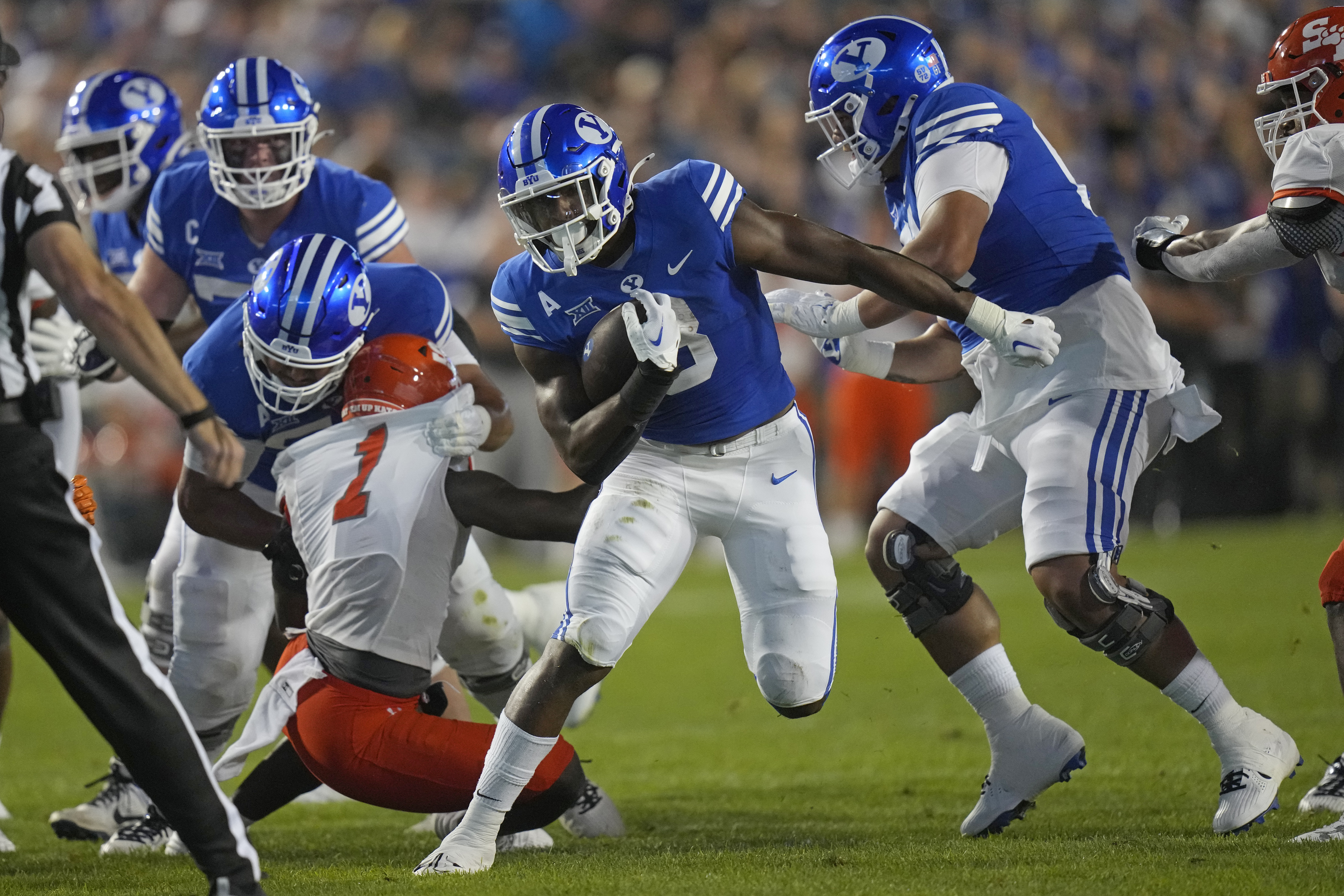 Kedon Slovis Scores Five TDs, Leads BYU To Win Over SUU