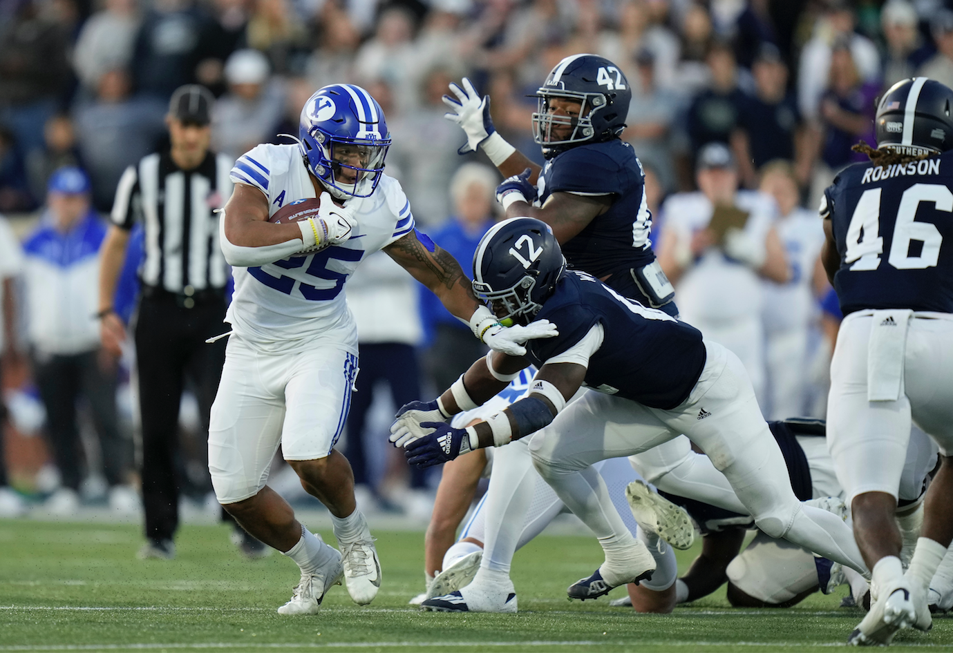 2017 NFL Draft: BYU quarterback Taysom Hill signs free-agent deal with  Green Bay Packers - Vanquish The Foe