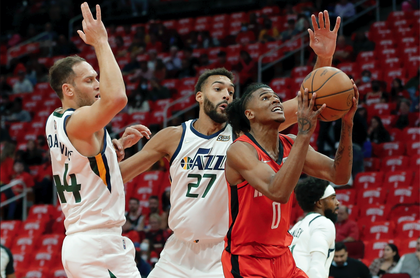 Utah Jazz rout the Houston Rockets, as seven players score in double-digits