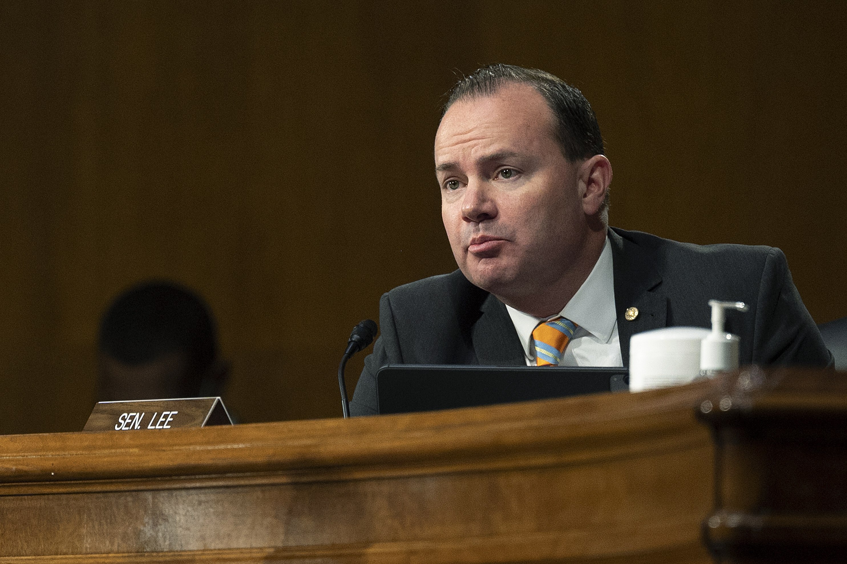 Mike Lee fights . move to allow youth to obtain vaccines without  parental consent