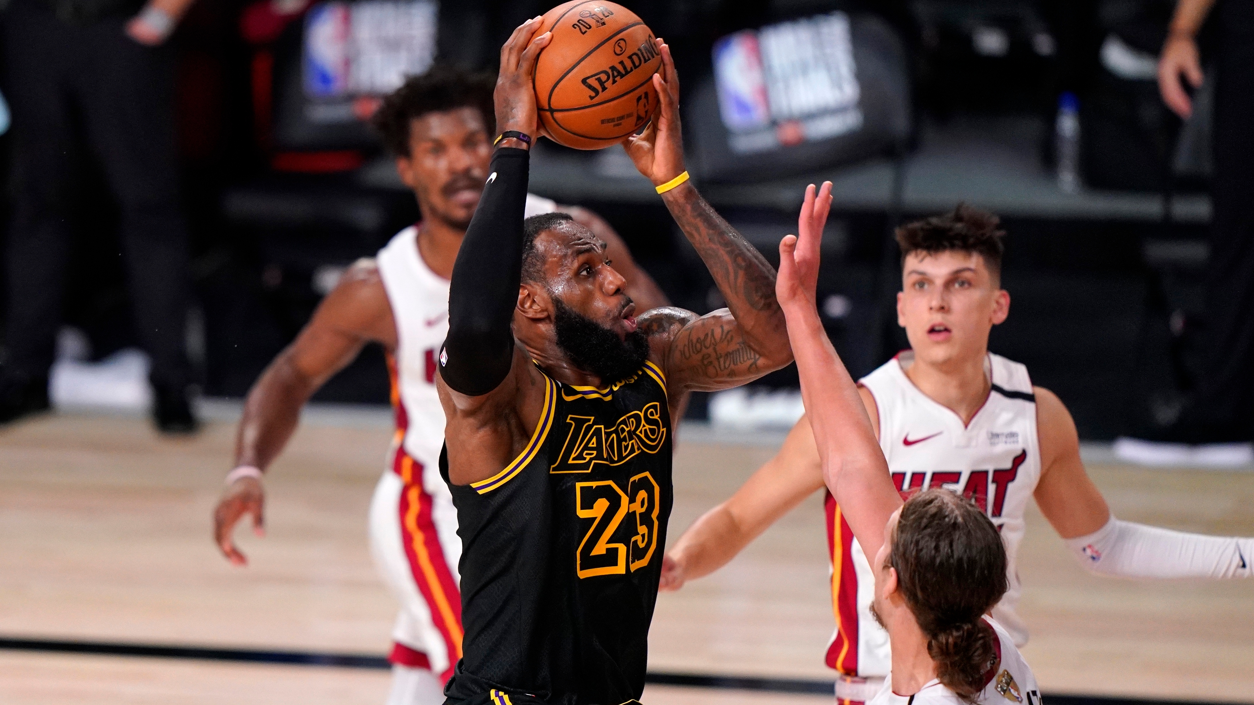 NBA Finals: LeBron James and Los Angeles Lakers 'thinking about Bryant  family' with Black Mamba jerseys