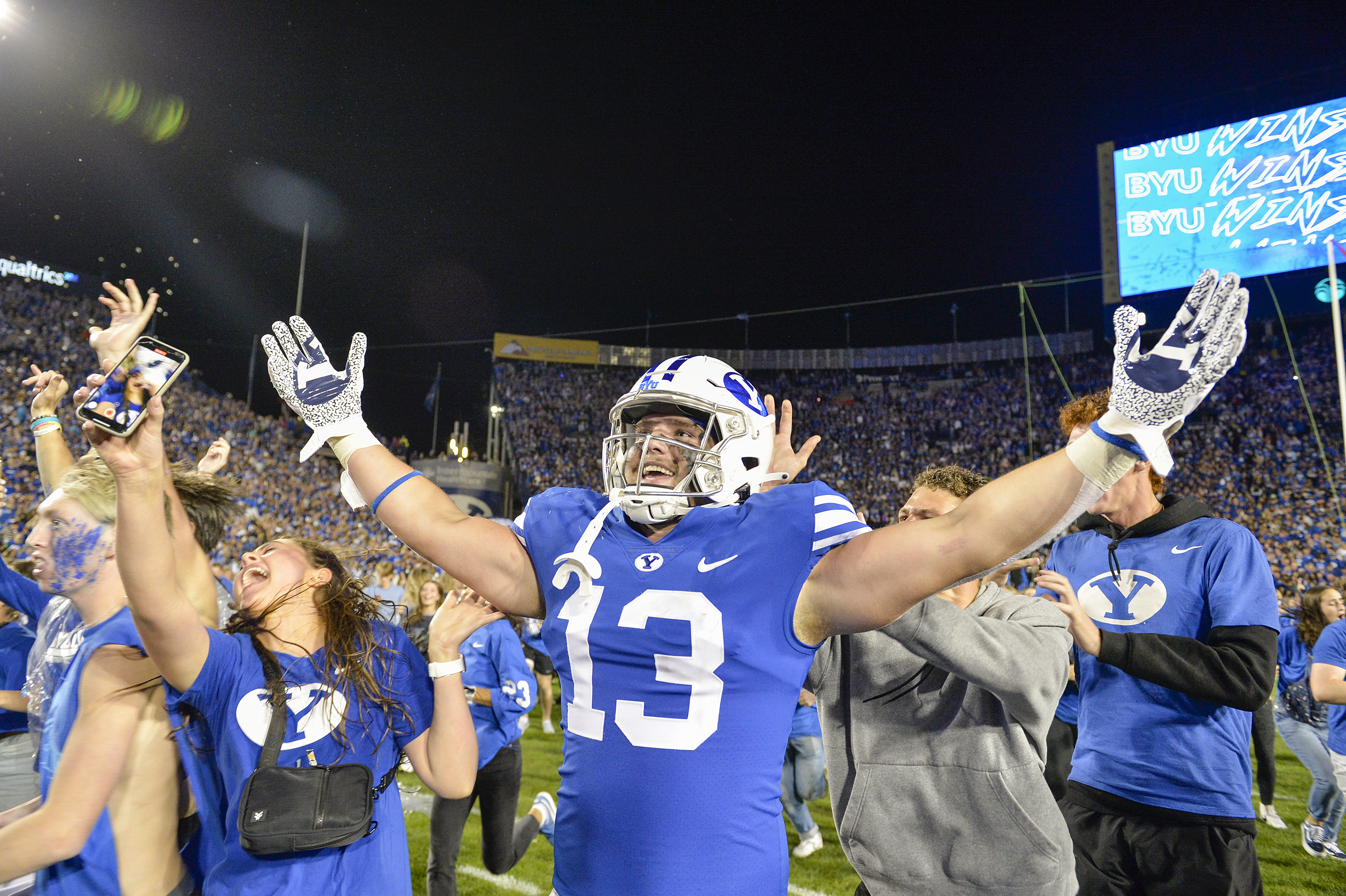 Former BYU LB Forces Fumble During Monday Night Football