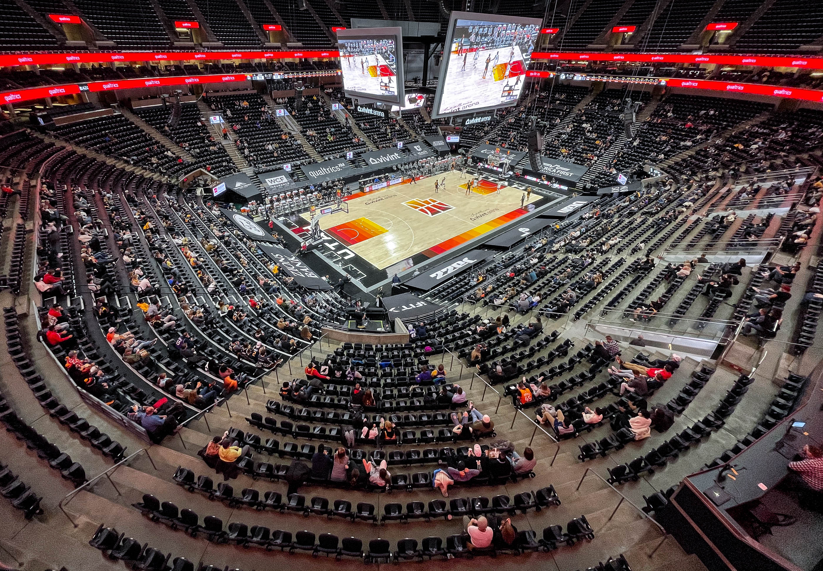 Vivint smart home arena hi-res stock photography and images - Alamy, image size:2800x1943