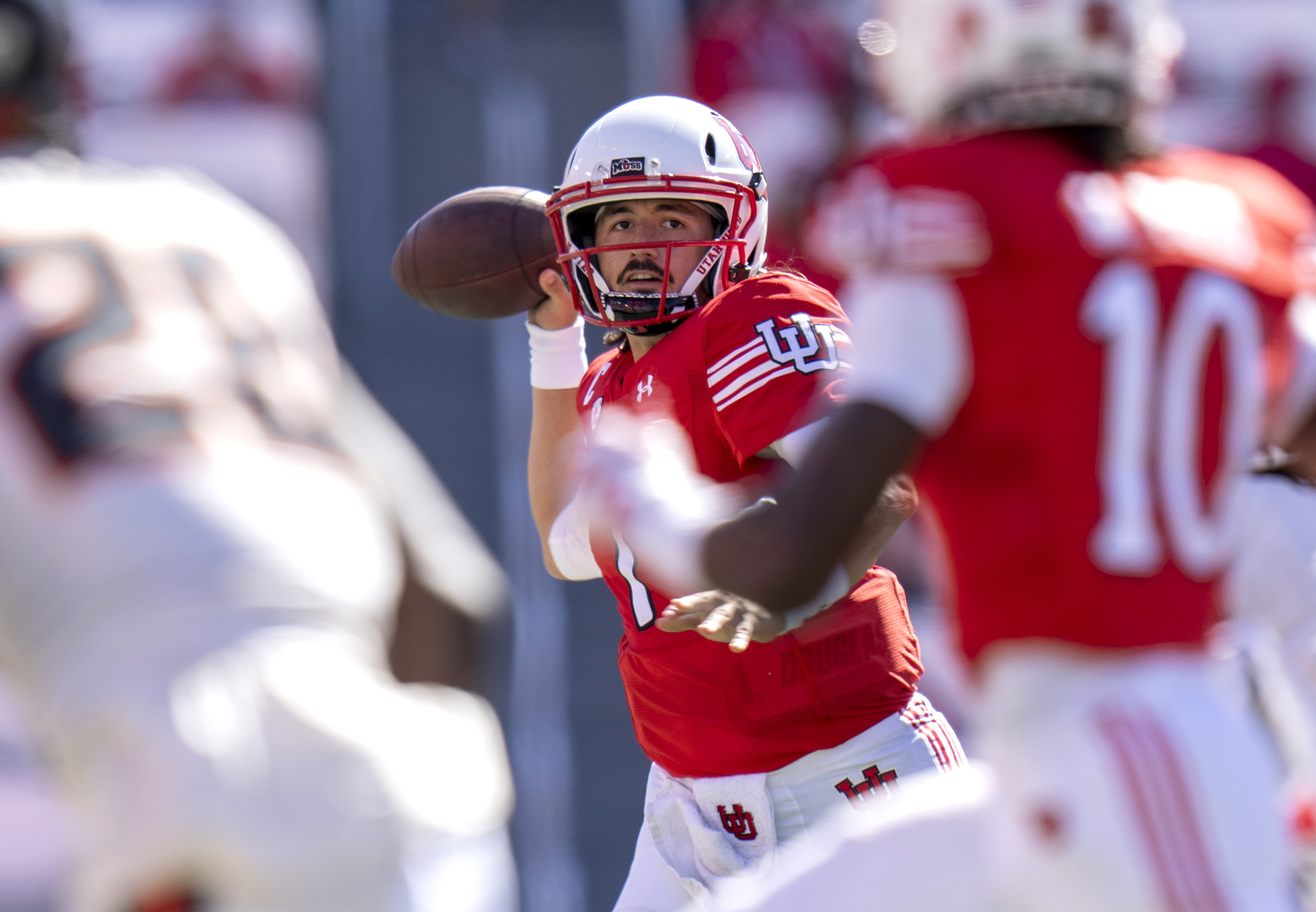 Utes to honor Jordan, Lowe with helmet design during regular