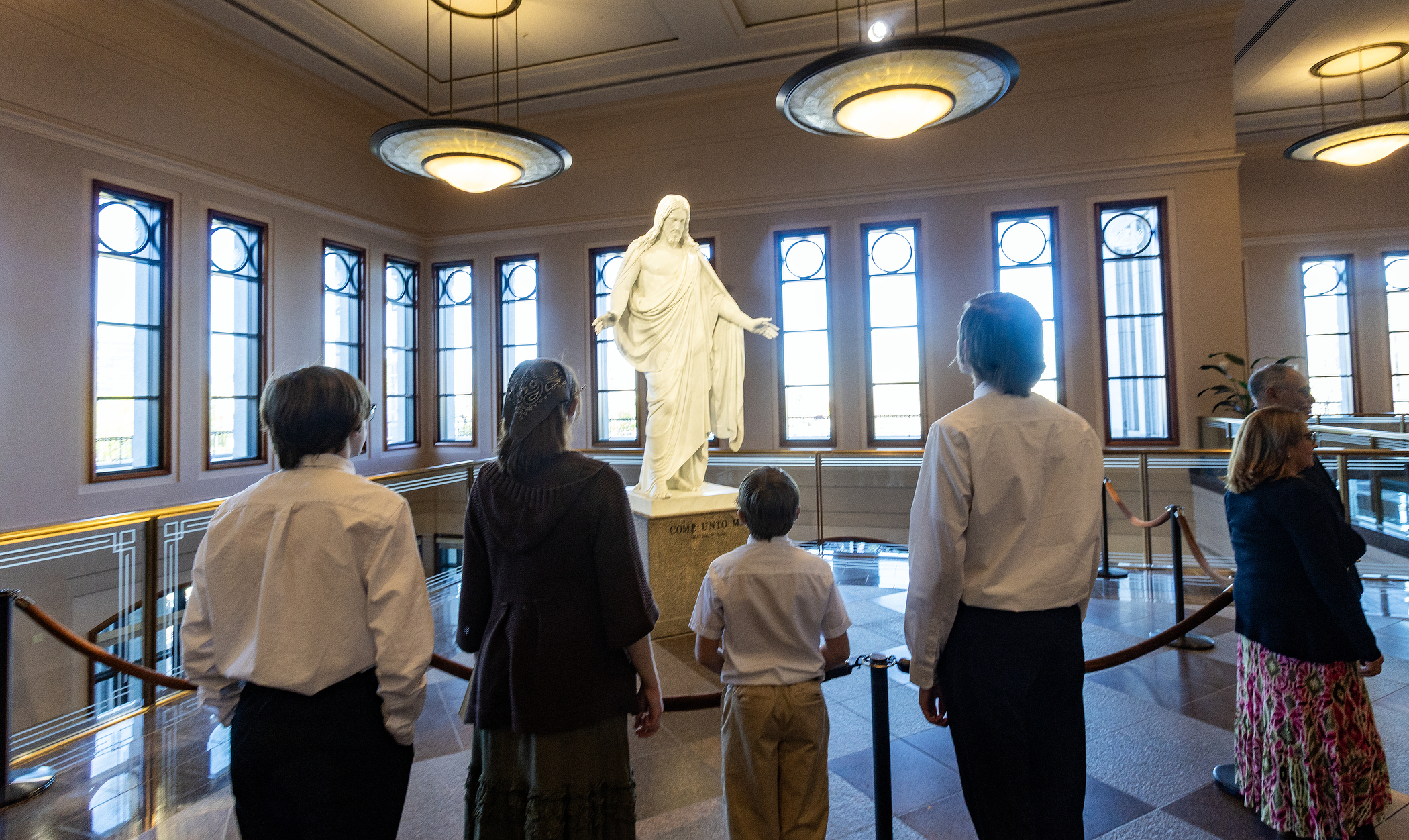 sltrib.com - Latest from Sunday's LDS General Conference: Expect an Easter focus on Christ in final sessions