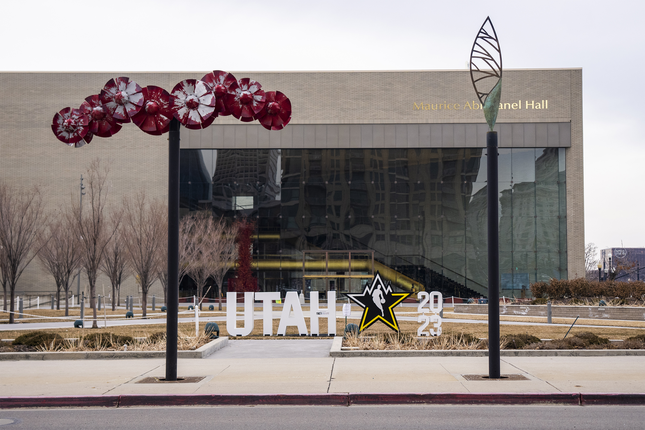 Surprise visit to kids in Salt Lake City during NBA All-Star Weekend