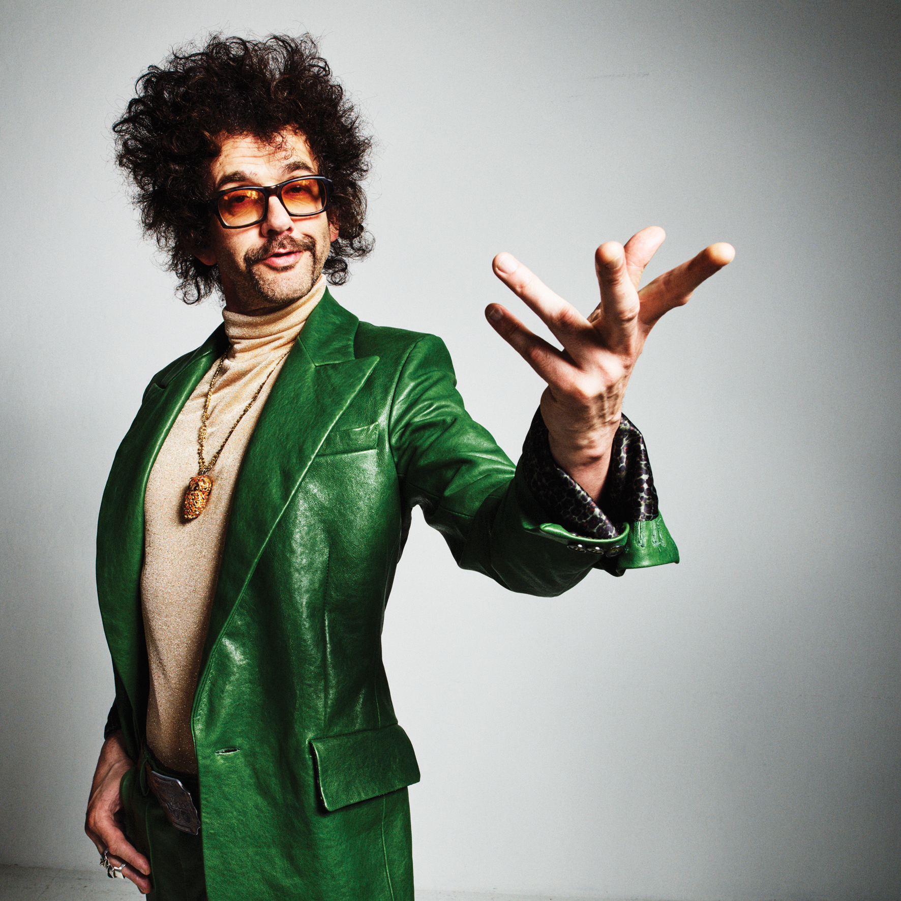 The Darkness descend on Salt Lake City — humor, irreverence and