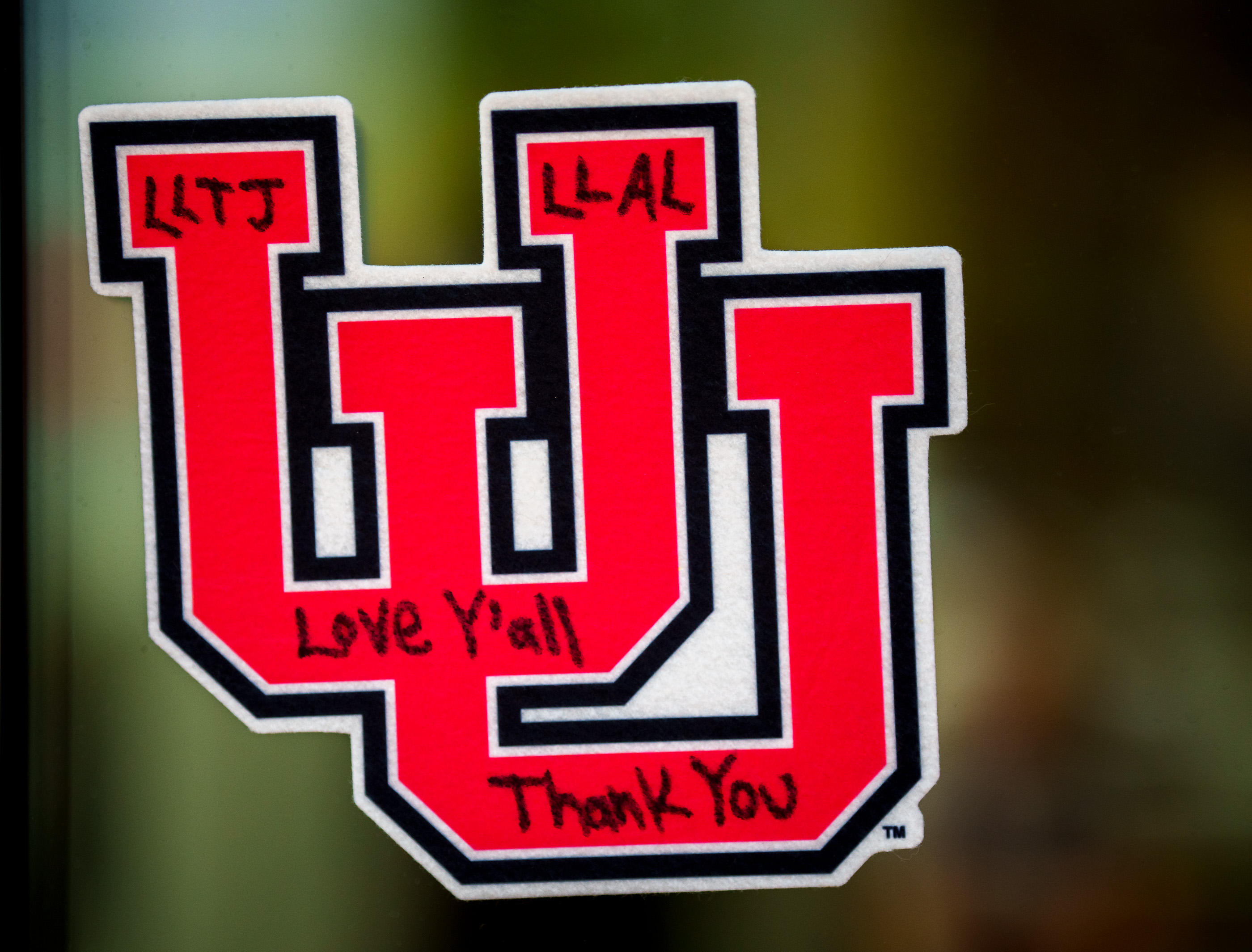 Utah Jazz guard Donovan Mitchell pays tribute to late Utah football players  Aaron Lowe, Ty Jordan