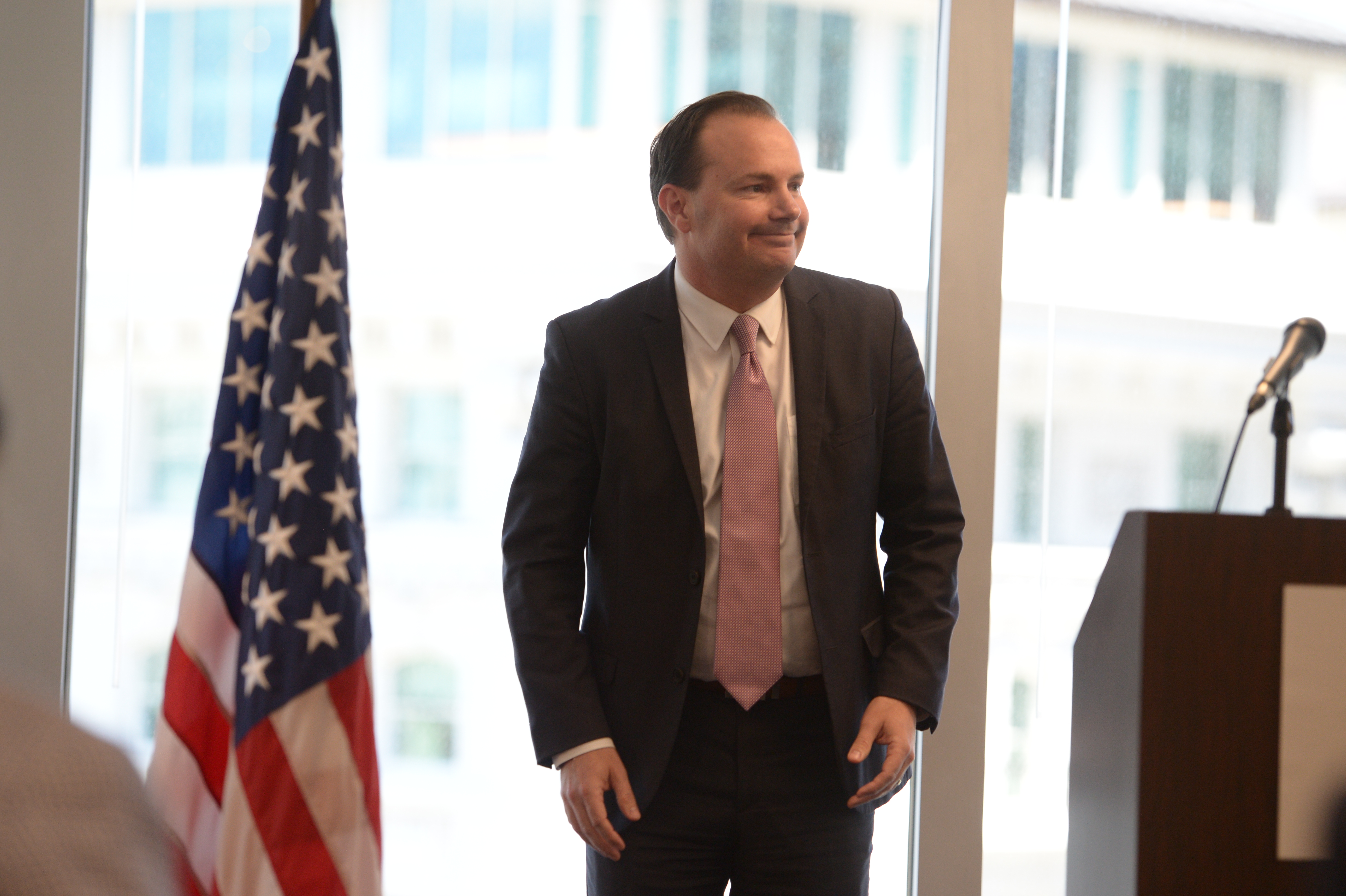 President Trump calls Sen. Mike Lee an 'outstanding talent'; Lee