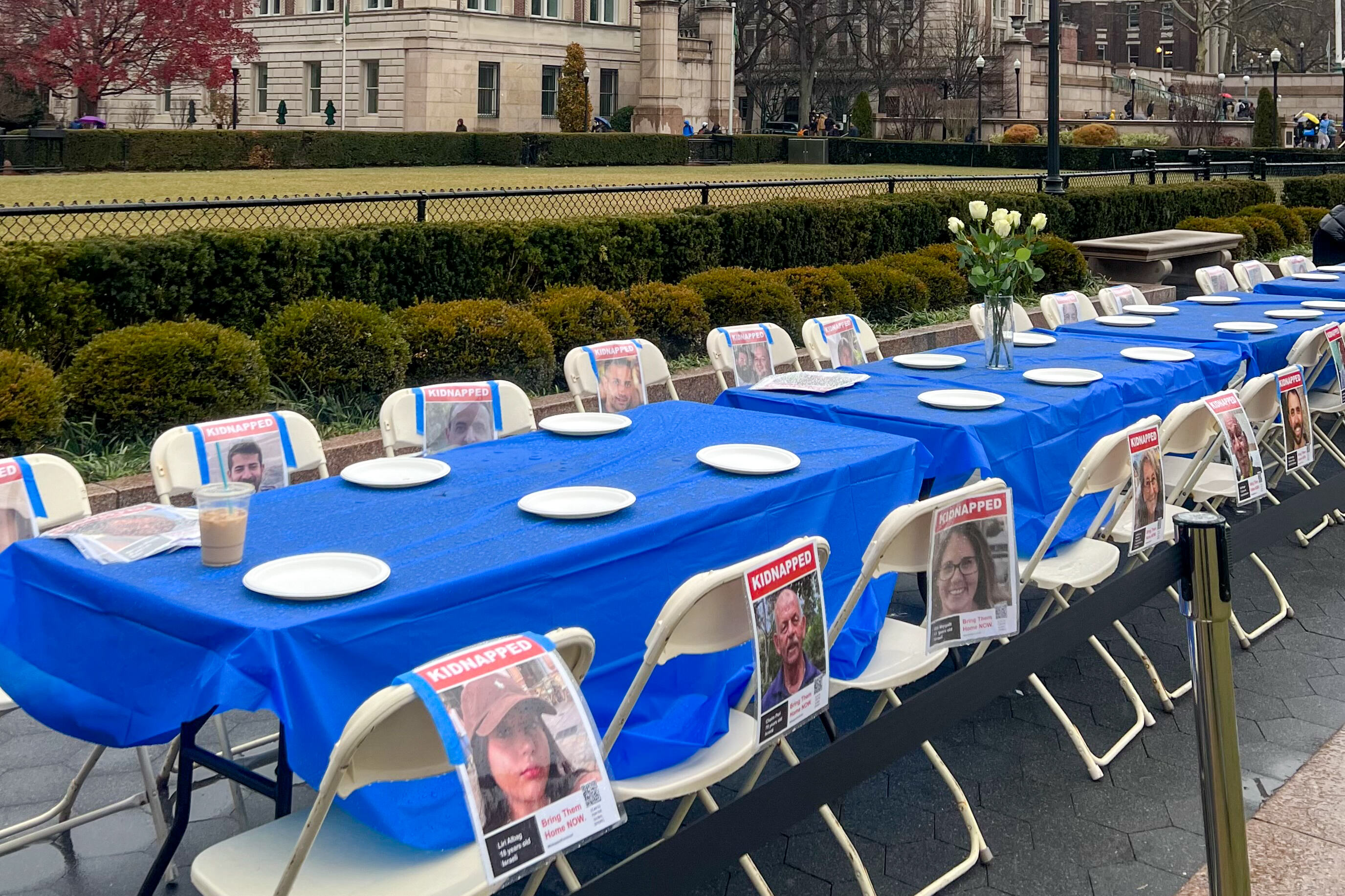 Student groups organize empty shabbat table to honor hostages held by