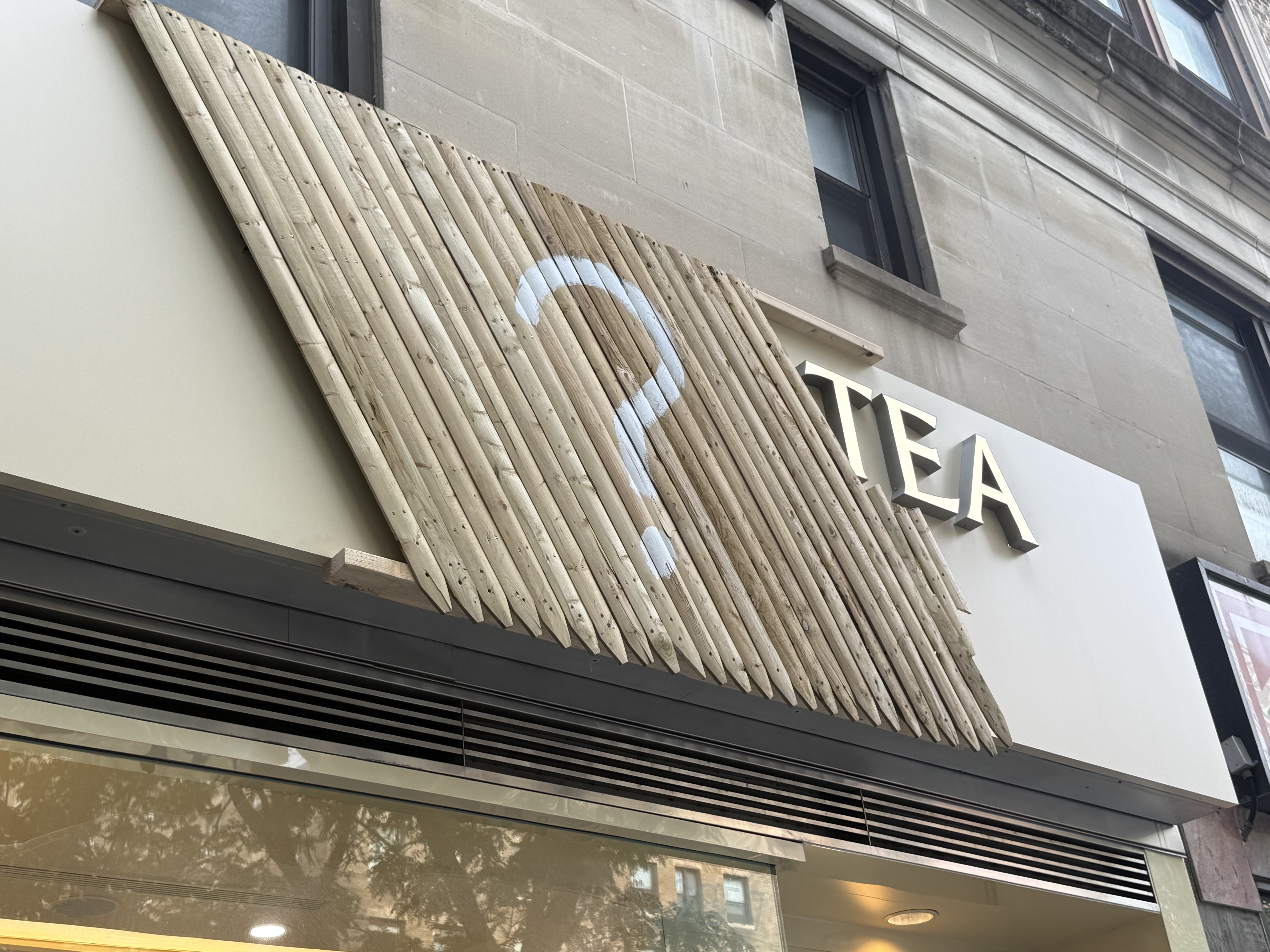 Molly Tea near campus rebrands to ‘? Tea’ after legal dispute