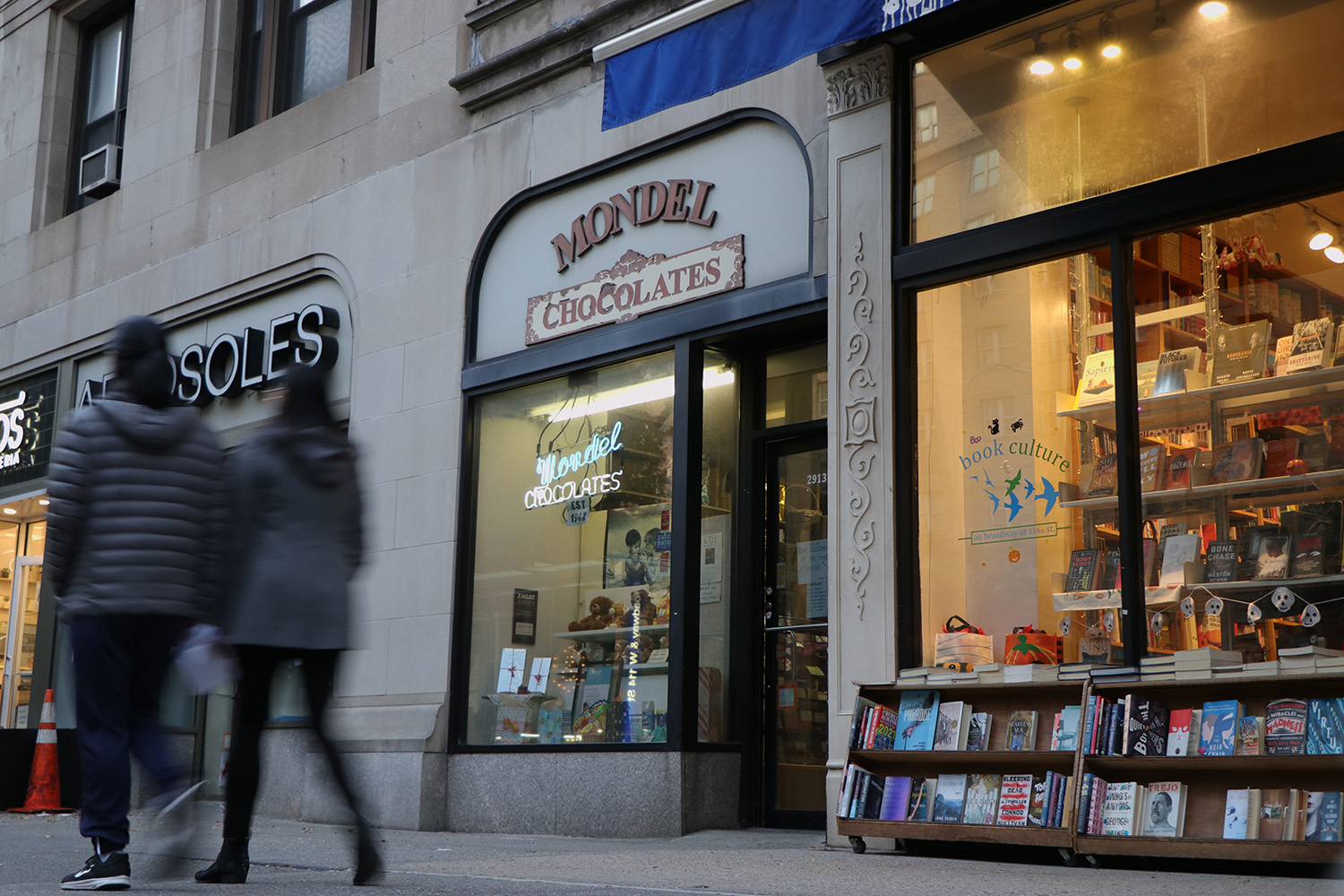 Mondel Chocolates: History, just around the corner