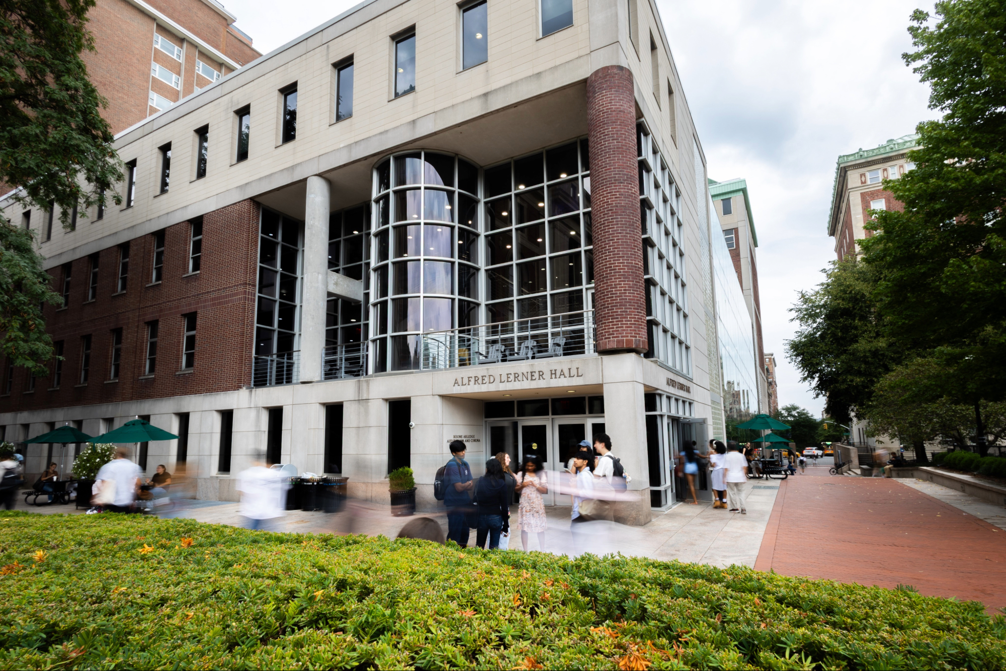 Columbia dining halls risk failing grades after city health inspections