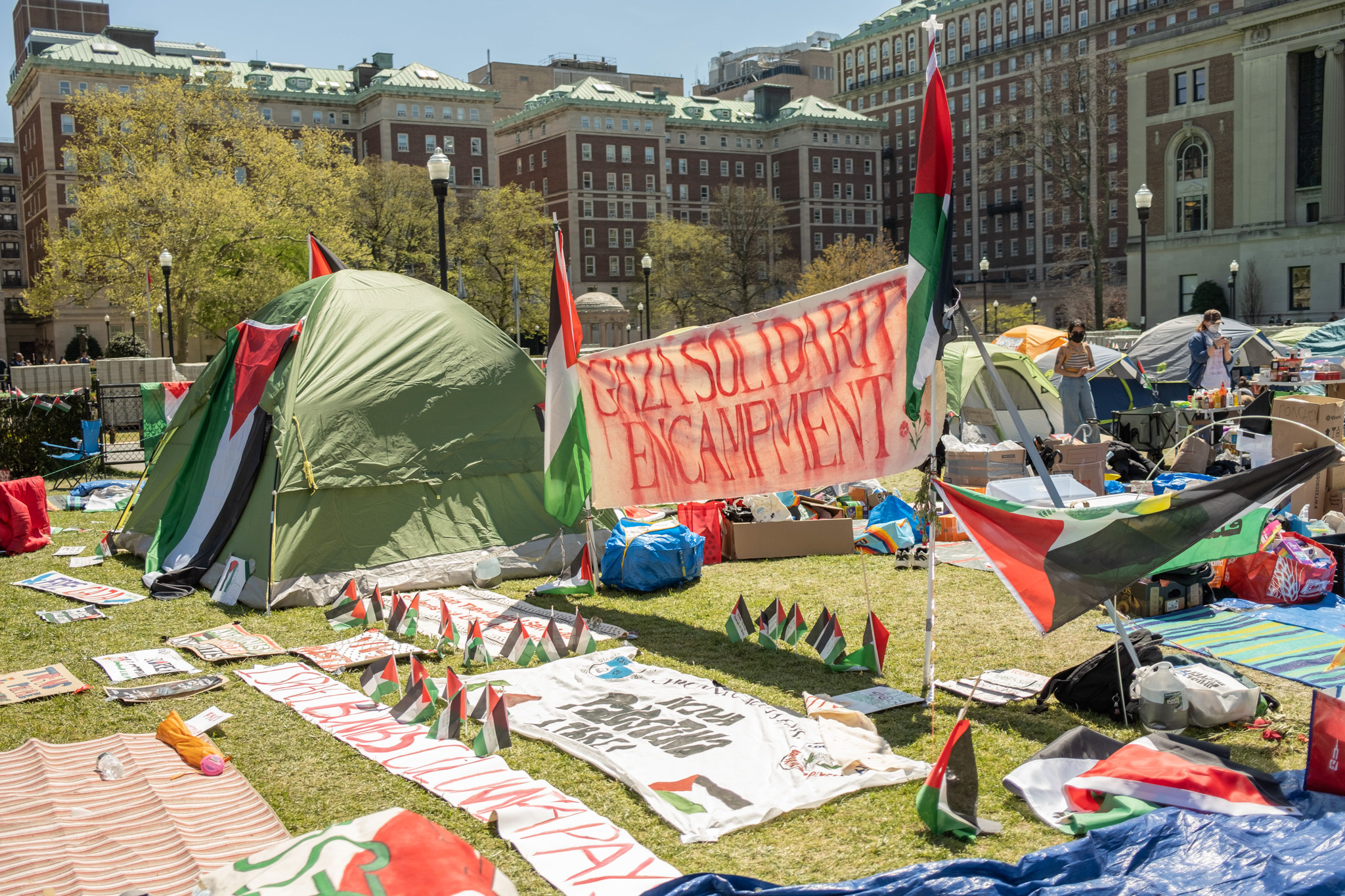 A Columbia archivist took art from the ‘Gaza Solidarity Encampment ...