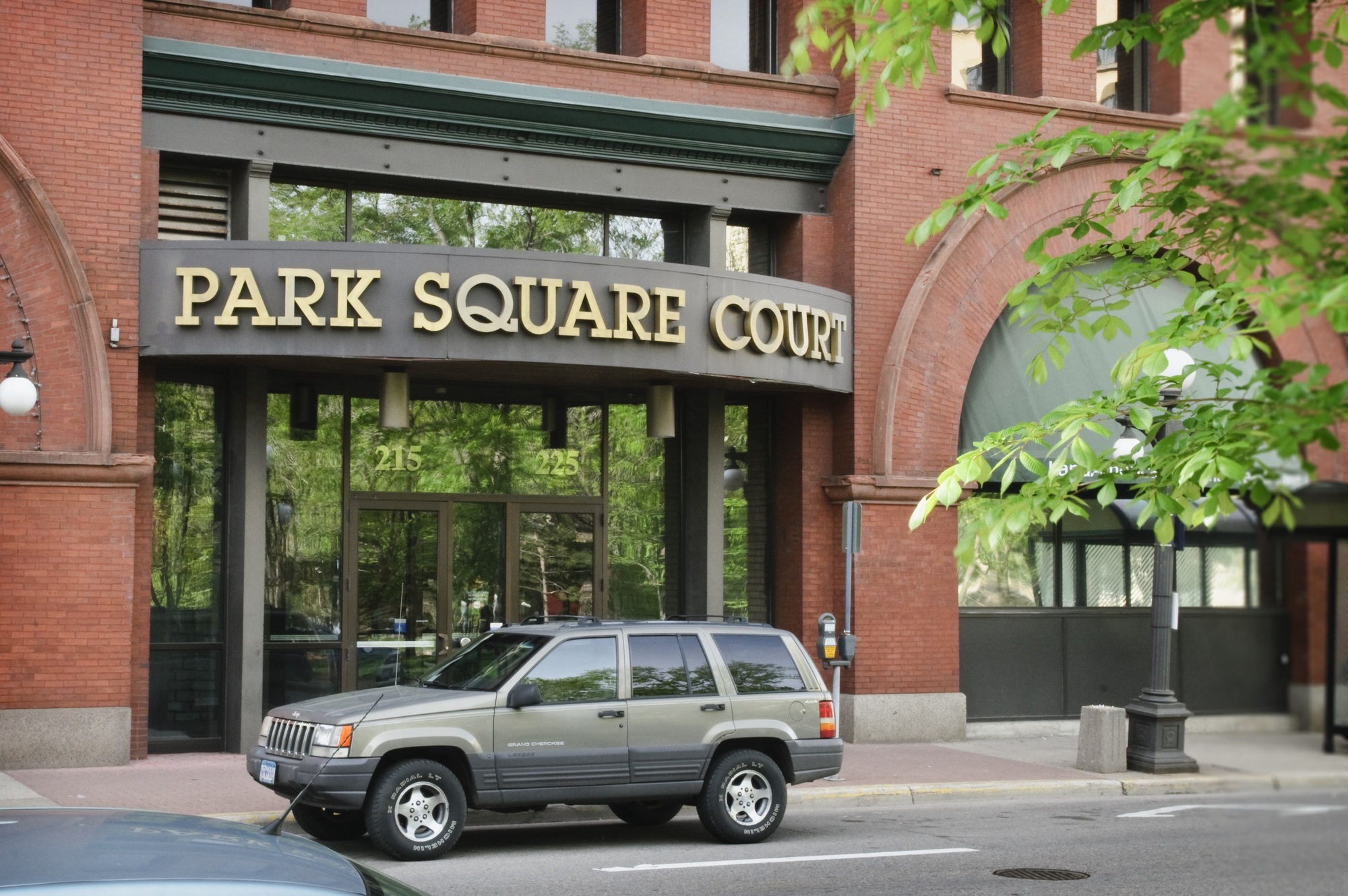 Madison Equities’ Park Square Court Building goes into bankruptcy