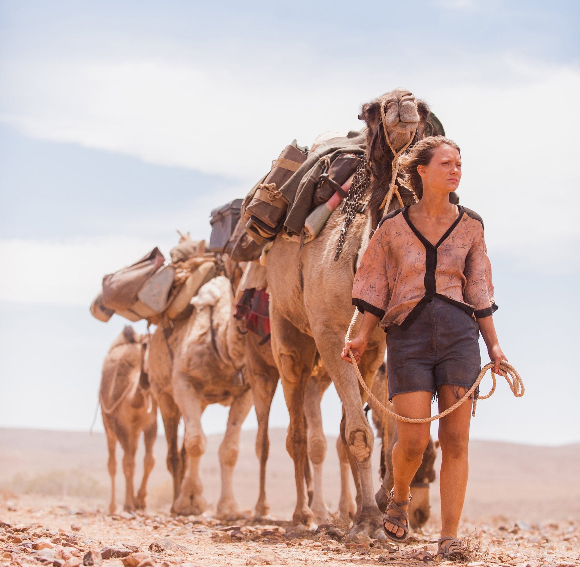 Mia Wasikowska is formidable as Australia's marathon trekker Robyn Davidson in 'Tracks'