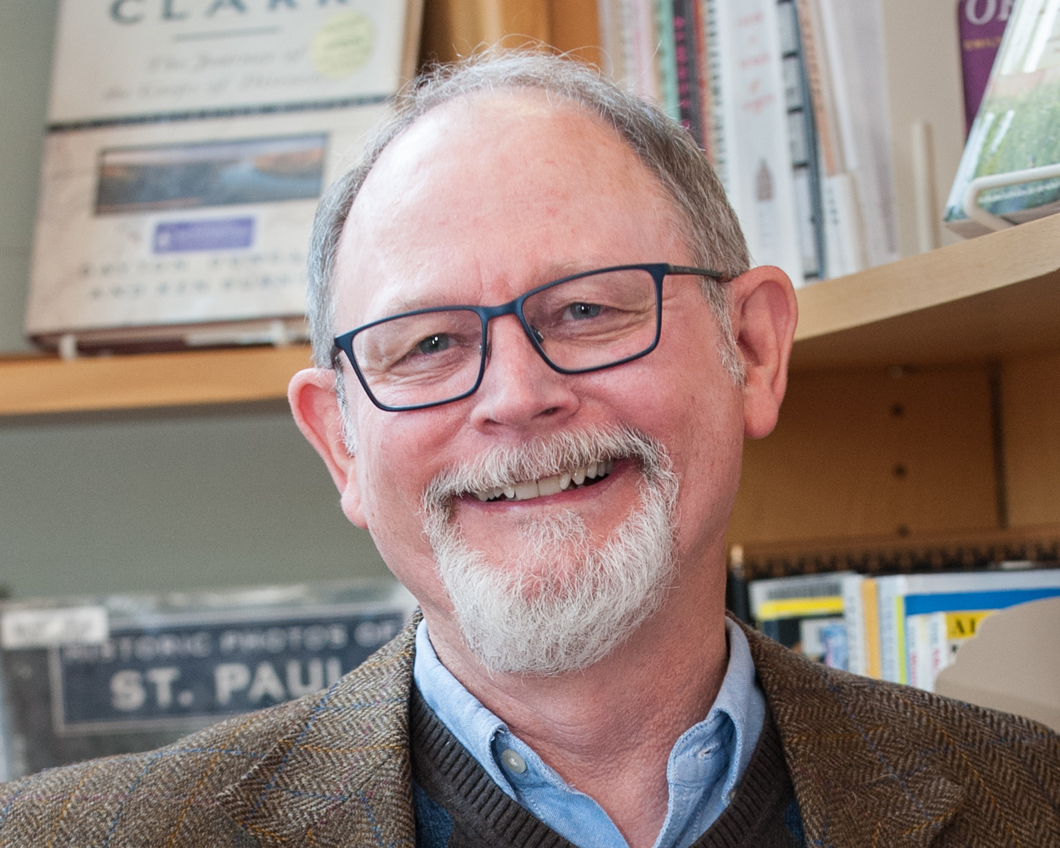 Review 'Lightning Strike,' by William Kent Krueger