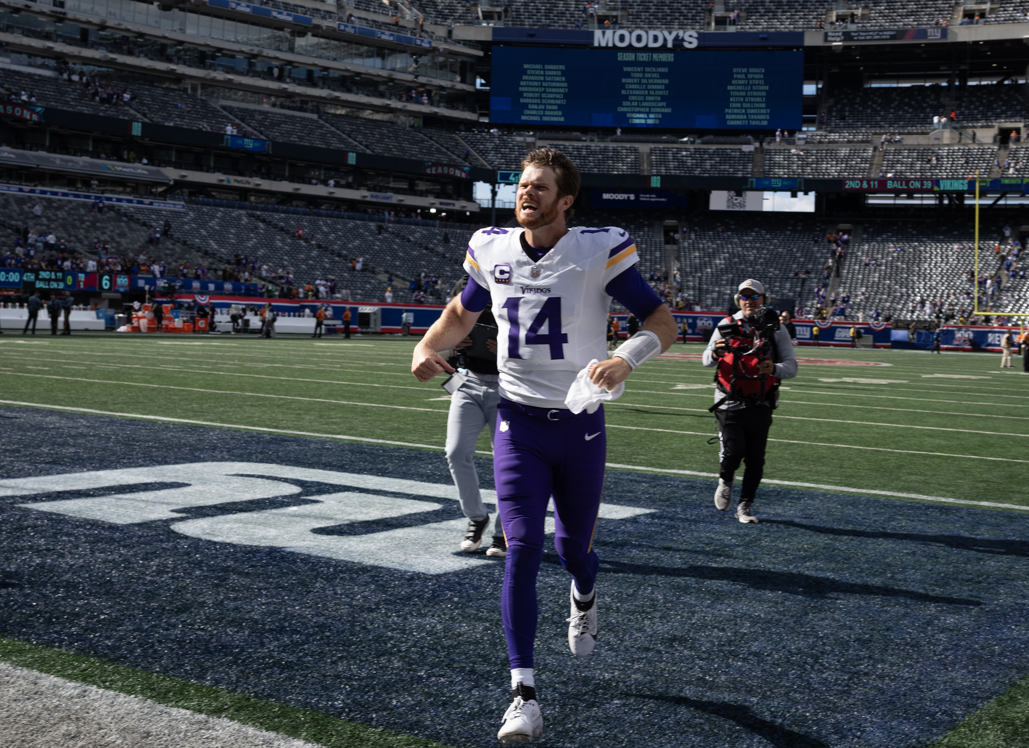 Souhan: Quarterback Sam Darnold is ‘big time’ in his Vikings debut